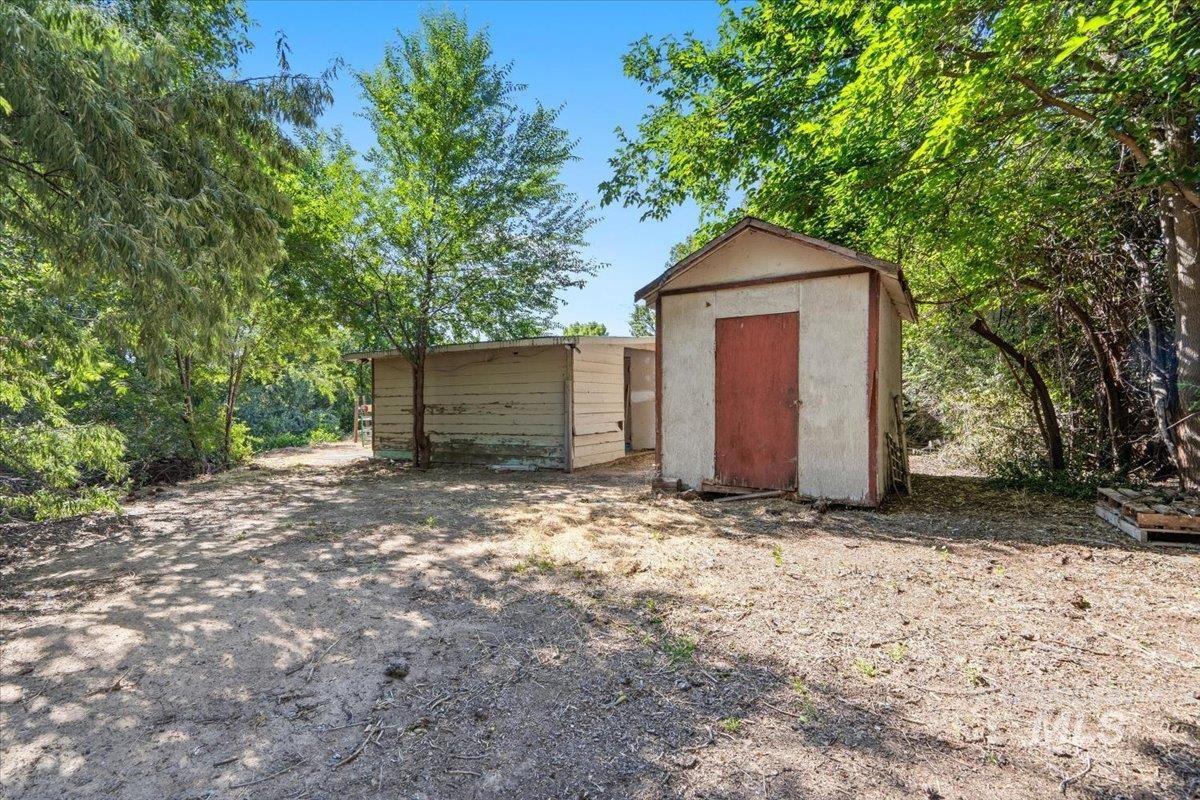 2322 W Roosevelt Avenue, Nampa, Idaho 83651, 3 Bedrooms, 2 Bathrooms, Residential For Sale, Price $499,000,MLS 98993573