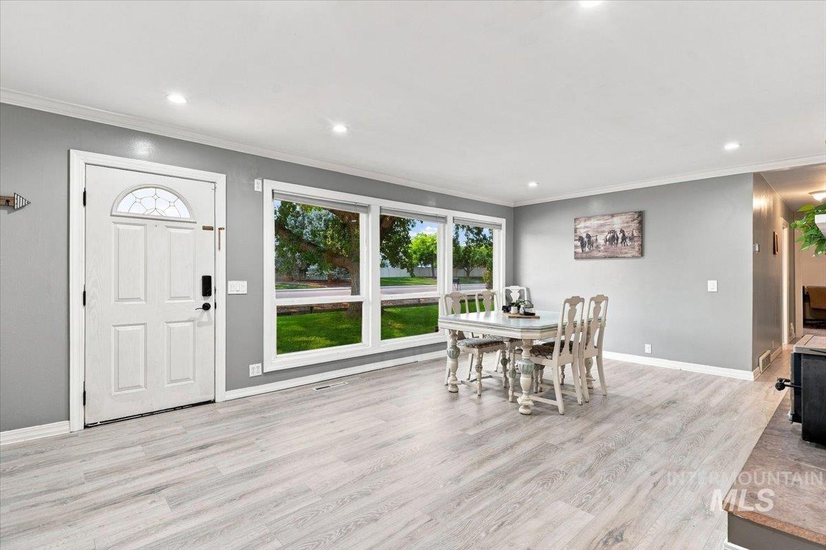 2322 W Roosevelt Avenue, Nampa, Idaho 83651, 3 Bedrooms, 2 Bathrooms, Residential For Sale, Price $499,000,MLS 98993573
