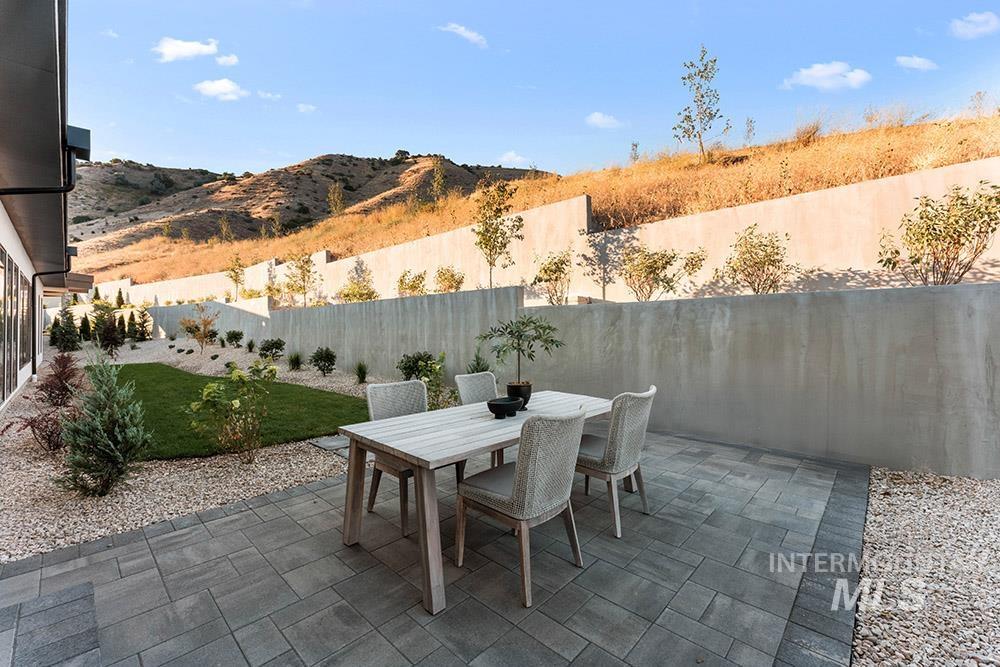 2432 S Globe Lane, Boise, Idaho 83716, 4 Bedrooms, 4.5 Bathrooms, Residential For Sale, Price $2,549,000,MLS 98993580