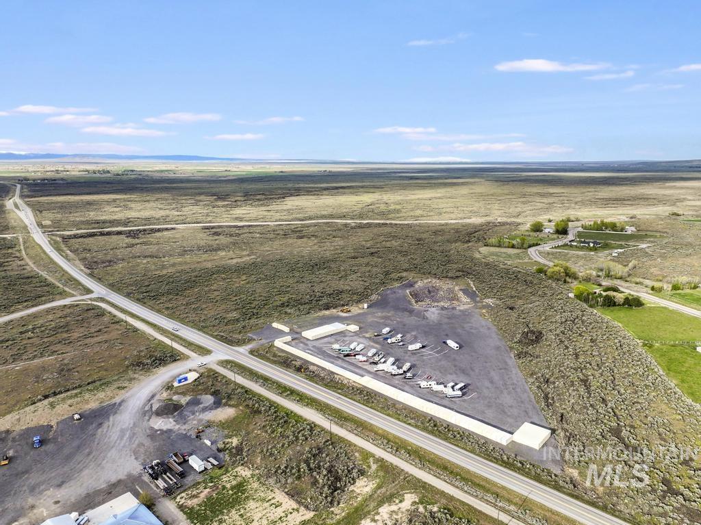 144 N Hwy 75, Shoshone, Idaho 83352, Business/Commercial For Sale, Price $1,100,000, 98993582