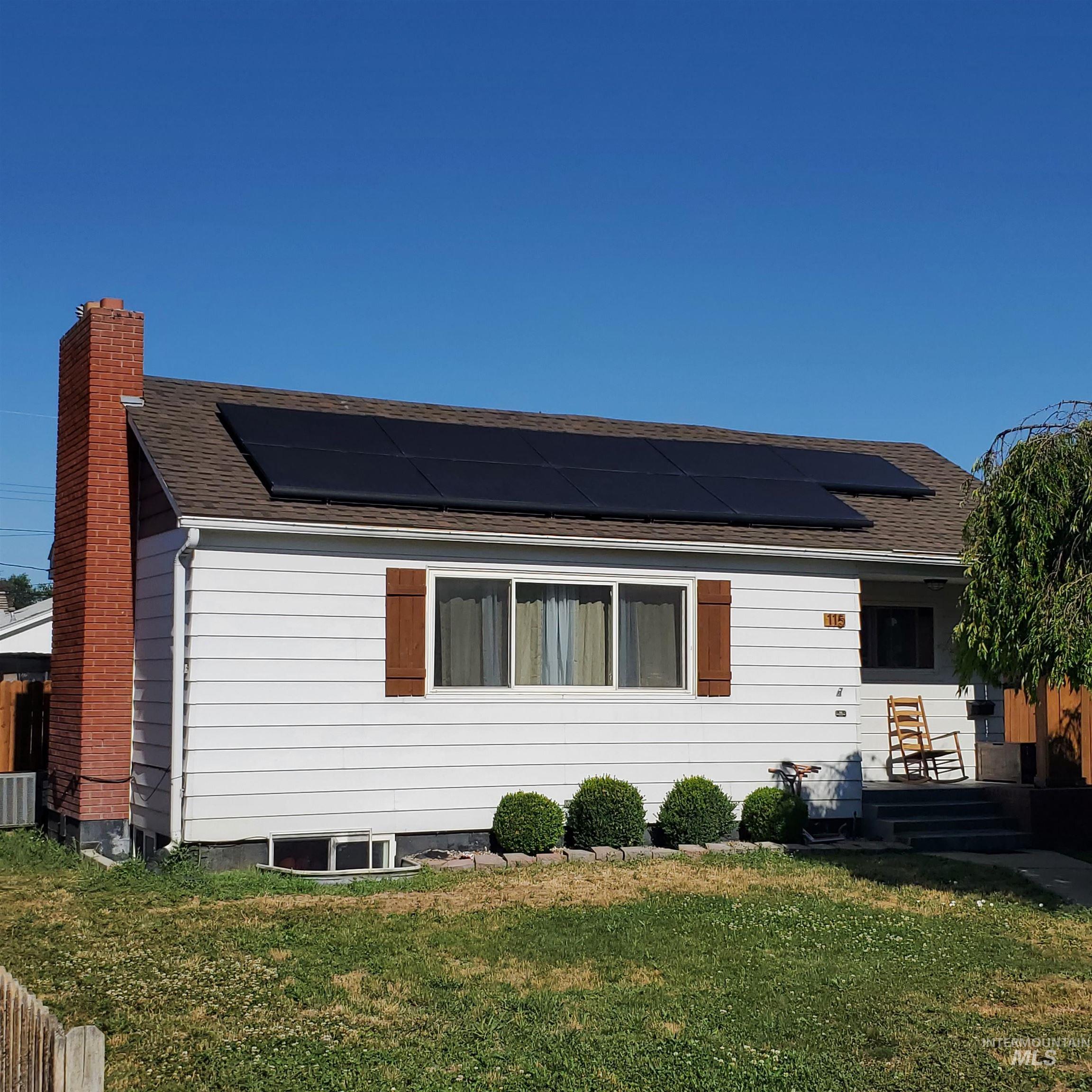 115 S Fern, Nampa, Idaho 83686, 3 Bedrooms, 2 Bathrooms, Residential For Sale, Price $384,900,MLS 98993583