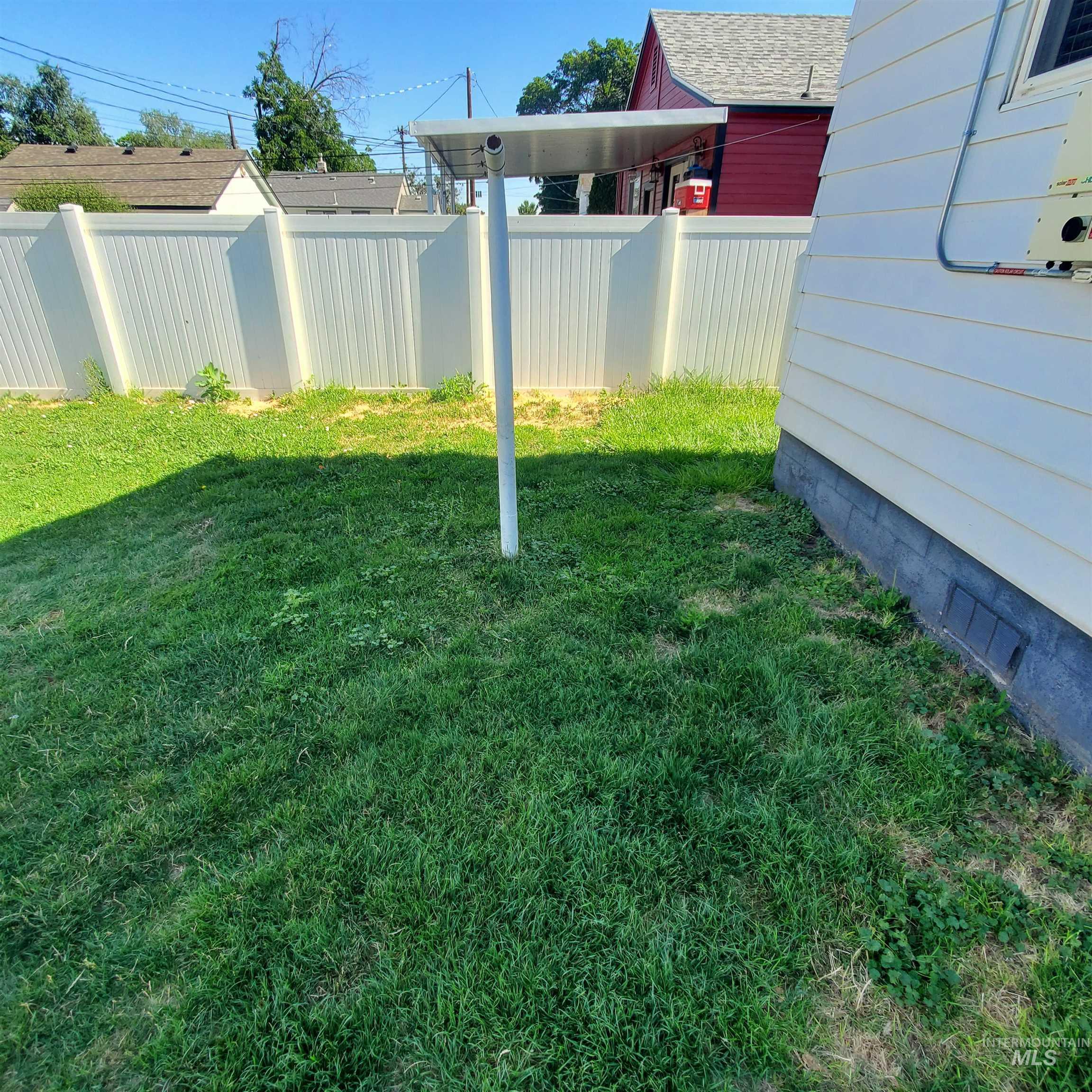 115 S Fern, Nampa, Idaho 83686, 3 Bedrooms, 2 Bathrooms, Residential For Sale, Price $384,900,MLS 98993583