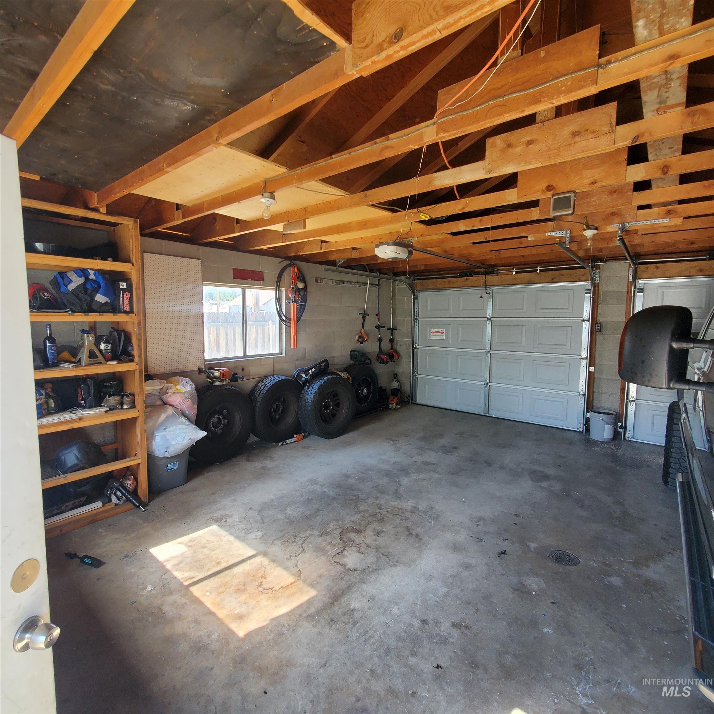 115 S Fern, Nampa, Idaho 83686, 3 Bedrooms, 2 Bathrooms, Residential For Sale, Price $384,900,MLS 98993583