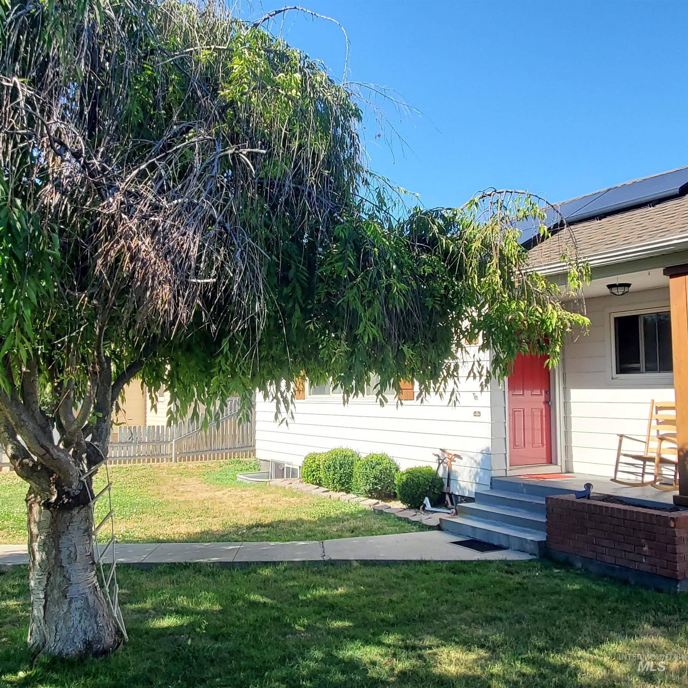 115 S Fern, Nampa, Idaho 83686, 3 Bedrooms, 2 Bathrooms, Residential For Sale, Price $384,900,MLS 98993583