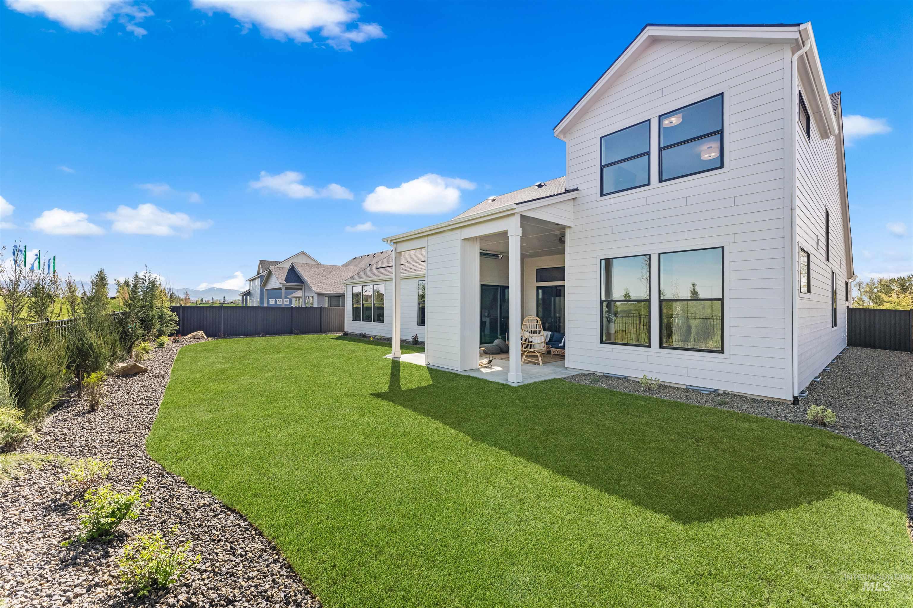 7831 W Flathead Lakes St., Eagle, Idaho 83616, 4 Bedrooms, 3.5 Bathrooms, Residential For Sale, Price $1,209,000,MLS 98993584