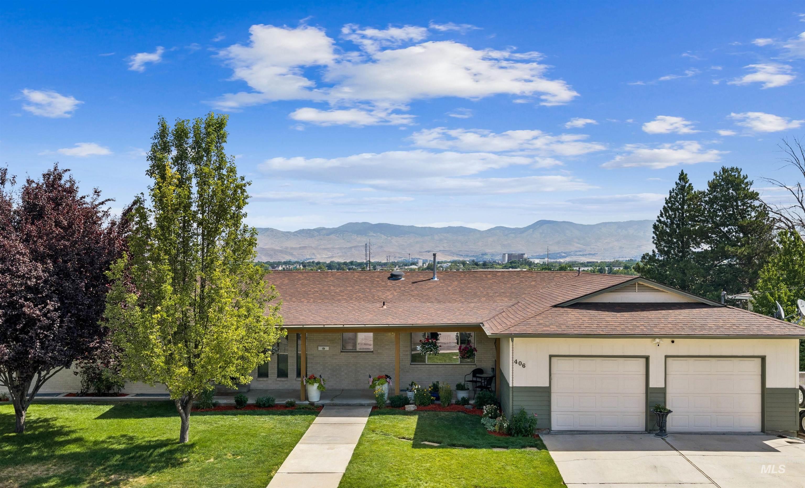406 S Bitteroot Dr, Boise, Idaho 83709, 5 Bedrooms, 3 Bathrooms, Residential For Sale, Price $849,900,MLS 98993585