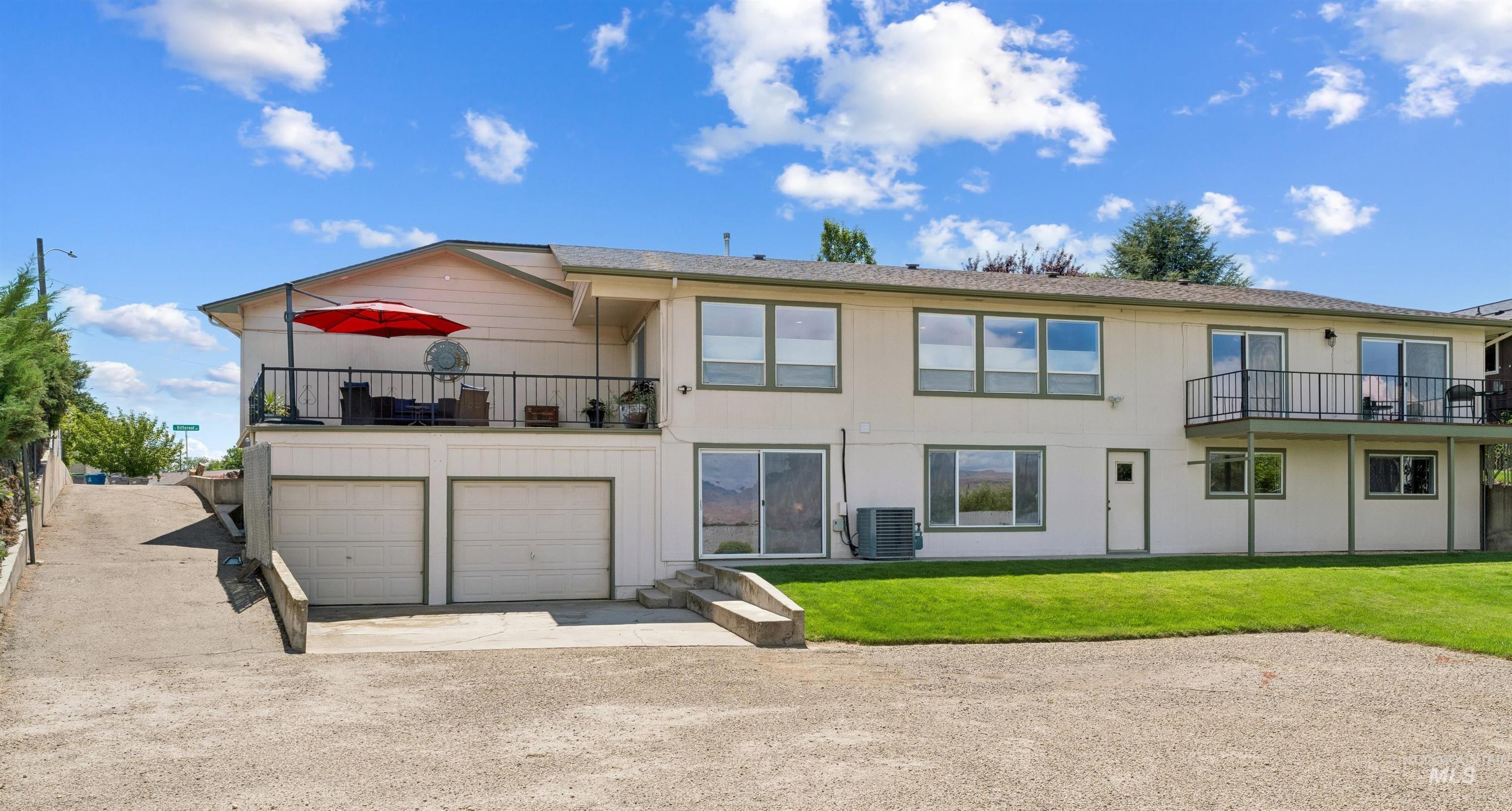 406 S Bitteroot Dr, Boise, Idaho 83709, 5 Bedrooms, 3 Bathrooms, Residential For Sale, Price $849,900,MLS 98993585