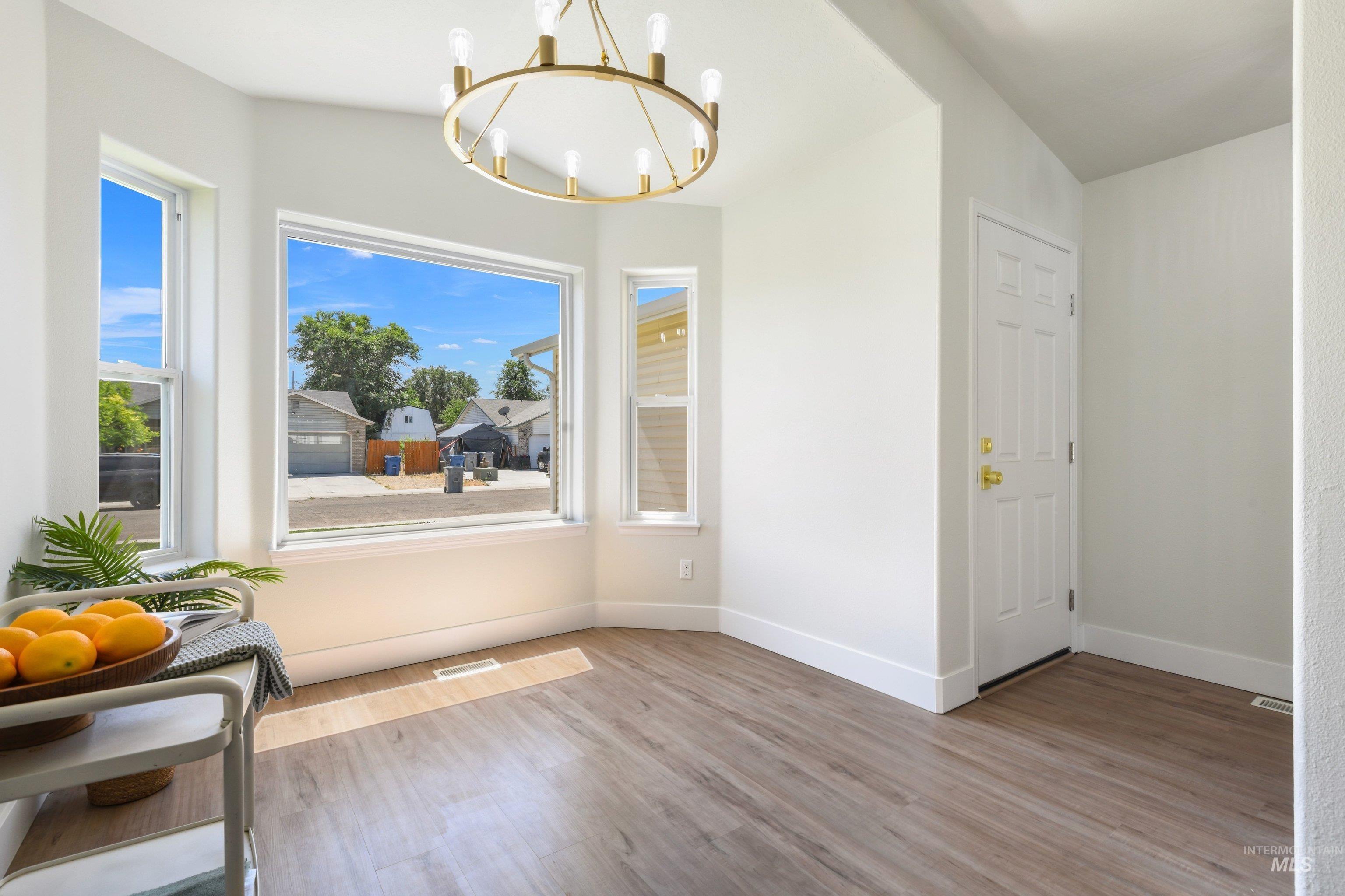 505 Knights Cir, Nampa, Idaho 83687, 3 Bedrooms, 2 Bathrooms, Residential For Sale, Price $359,900,MLS 98993588