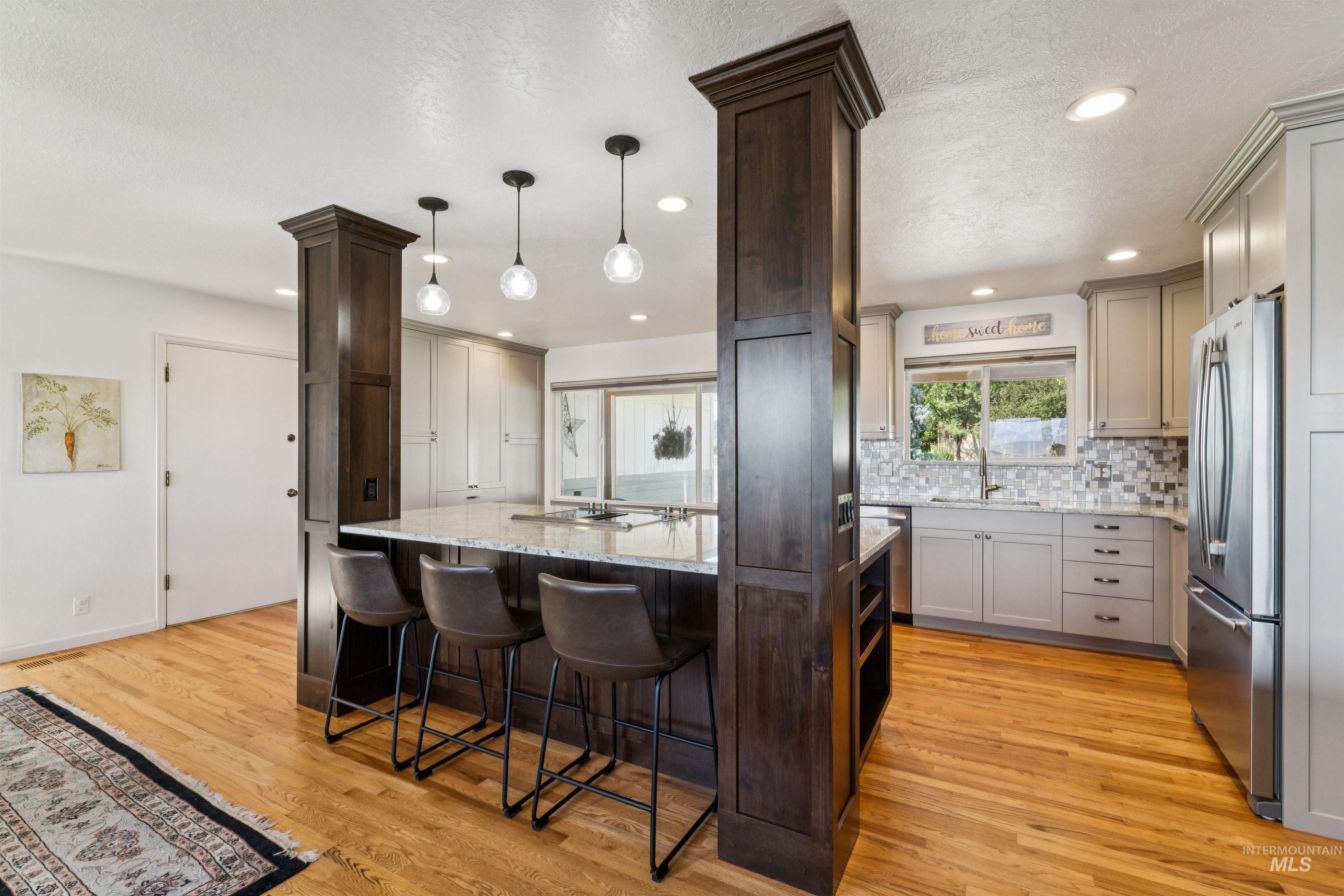 406 S Bitteroot Dr, Boise, Idaho 83709, 5 Bedrooms, 3 Bathrooms, Residential Income For Sale, Price $849,900,MLS 98993601