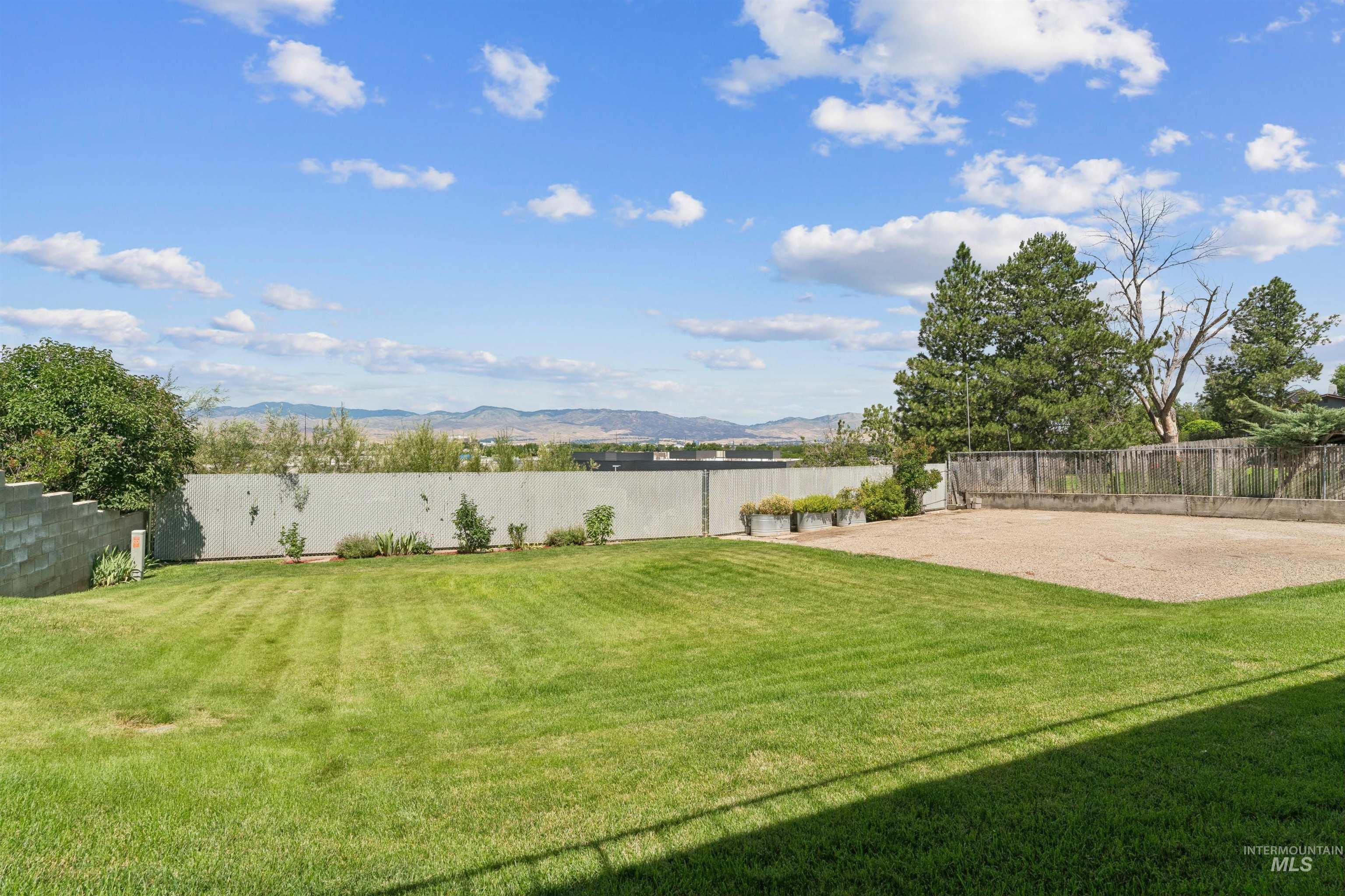 406 S Bitteroot Dr, Boise, Idaho 83709, 5 Bedrooms, 3 Bathrooms, Residential Income For Sale, Price $849,900,MLS 98993601