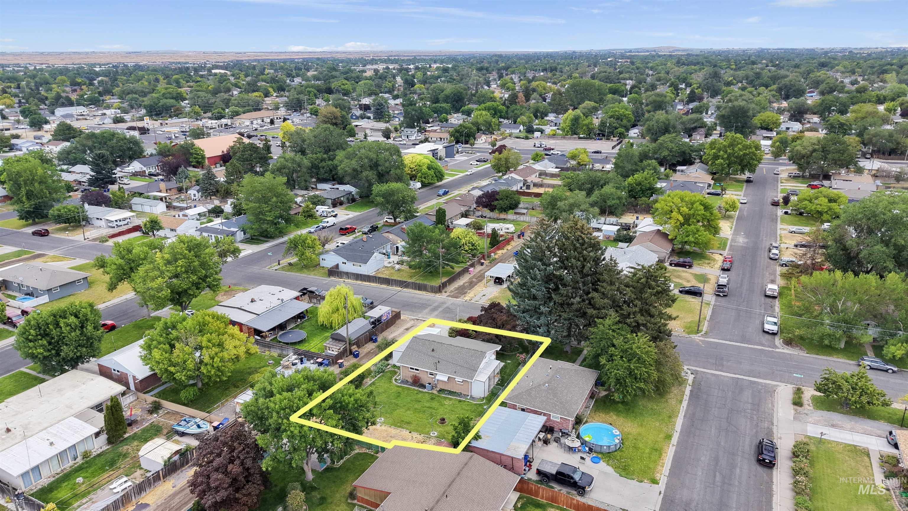 367 Ostrander St N, Twin Falls, Idaho 83301, 3 Bedrooms, 2 Bathrooms, Residential For Sale, Price $339,000,MLS 98993604
