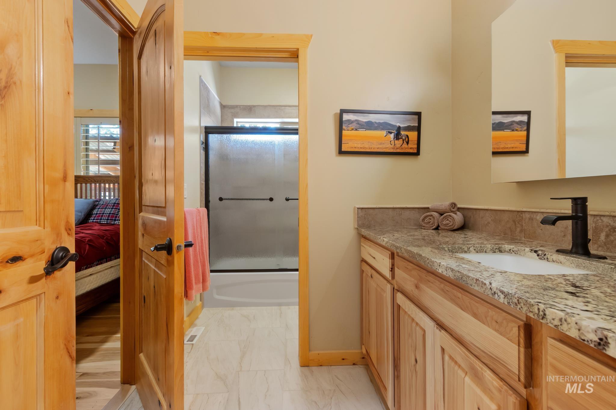 251 Meadow Dr, Idaho City, Idaho 83631, 2 Bedrooms, 2.5 Bathrooms, Residential For Sale, Price $869,999,MLS 98993606