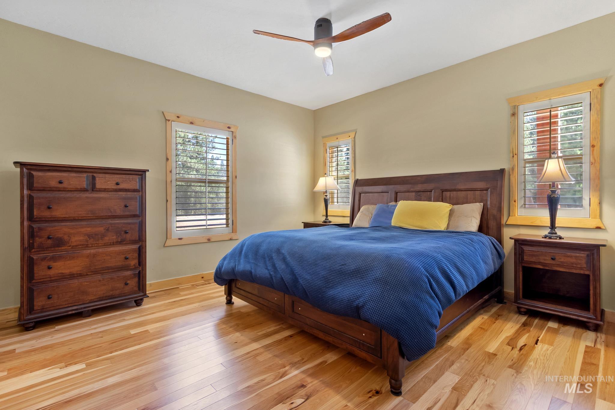 251 Meadow Dr, Idaho City, Idaho 83631, 2 Bedrooms, 2.5 Bathrooms, Residential For Sale, Price $869,999,MLS 98993606