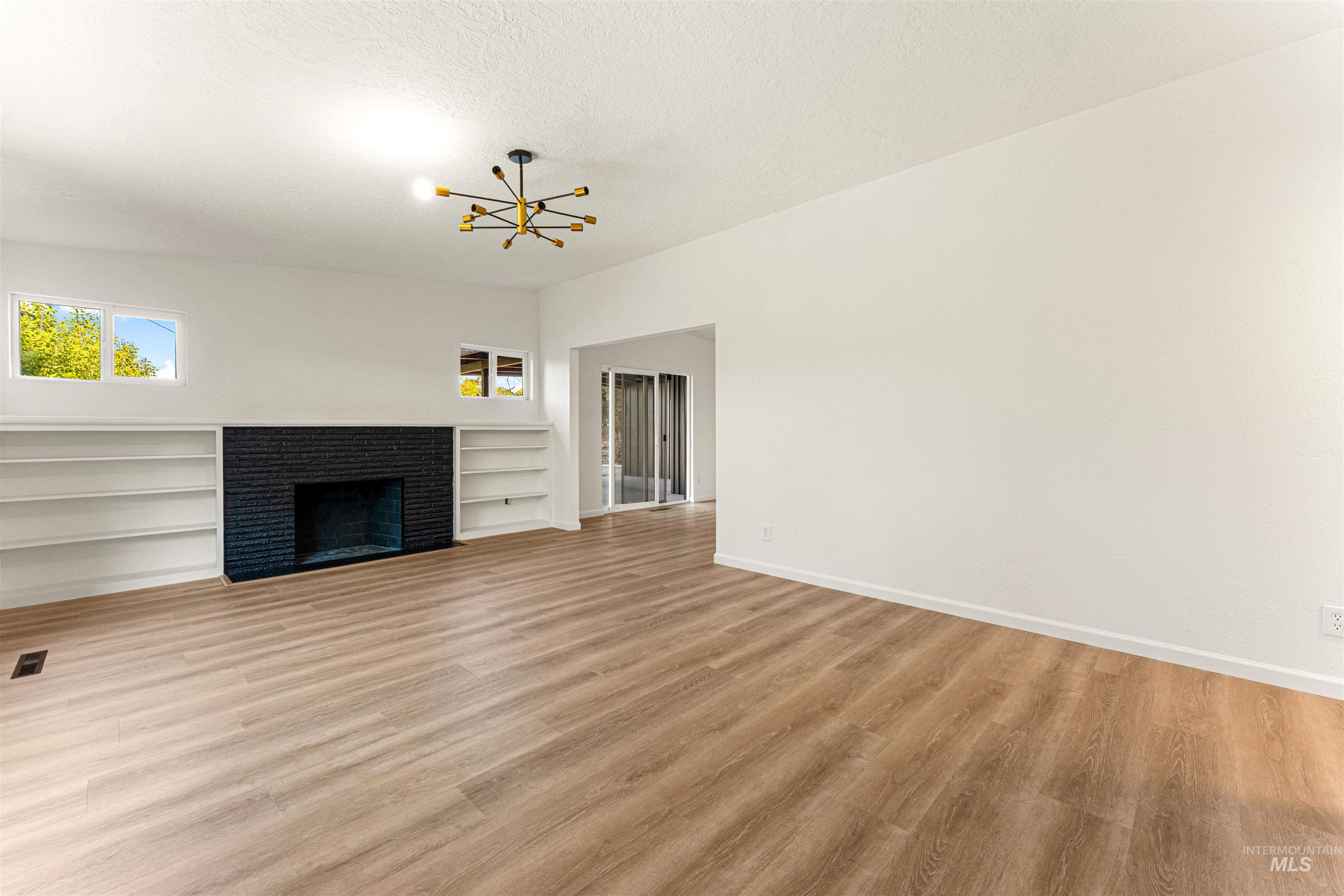 2008 Colorado Avenue, Caldwell, Idaho 83605, 4 Bedrooms, 2 Bathrooms, Residential For Sale, Price $409,900,MLS 98993607