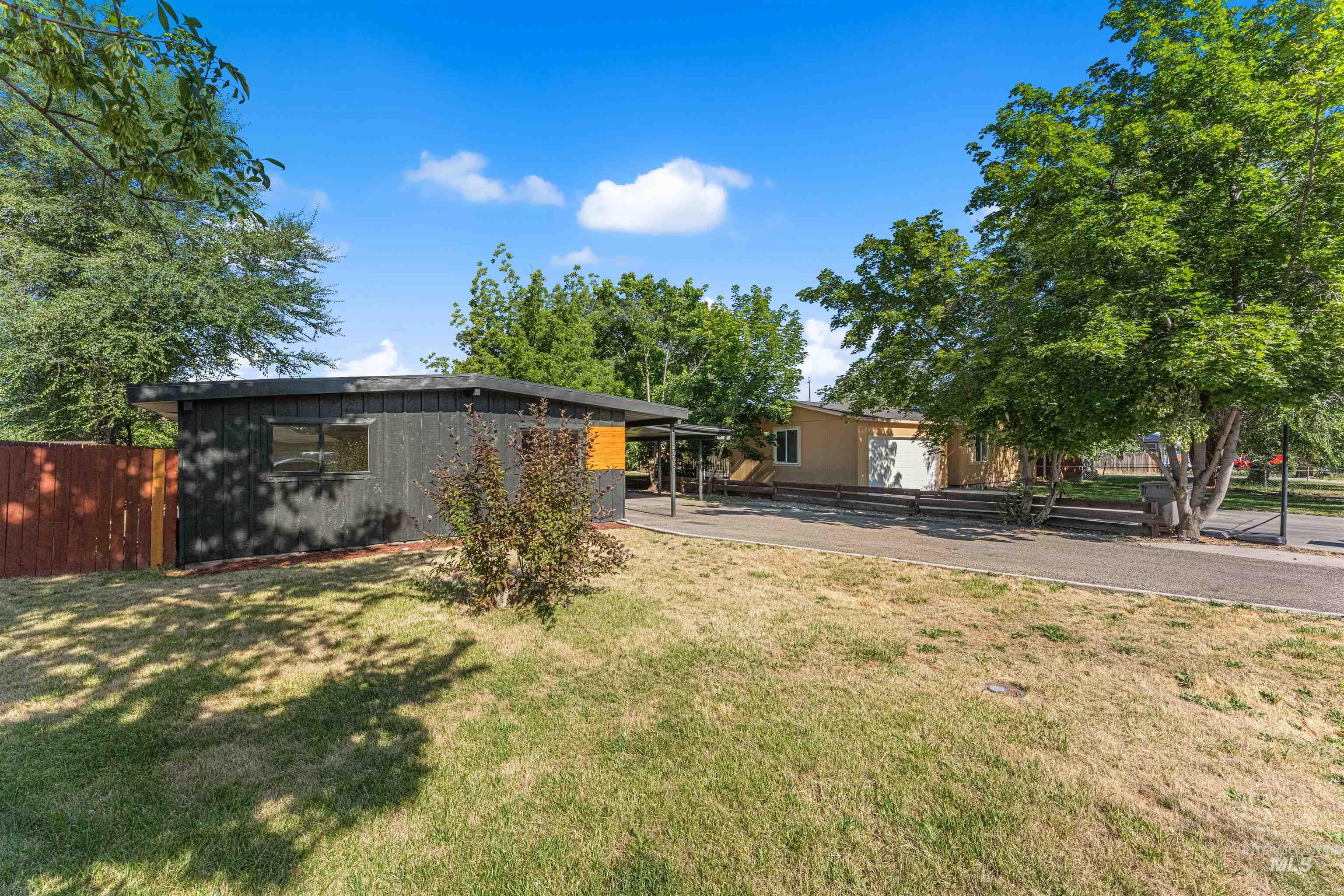 2008 Colorado Avenue, Caldwell, Idaho 83605, 4 Bedrooms, 2 Bathrooms, Residential For Sale, Price $409,900,MLS 98993607