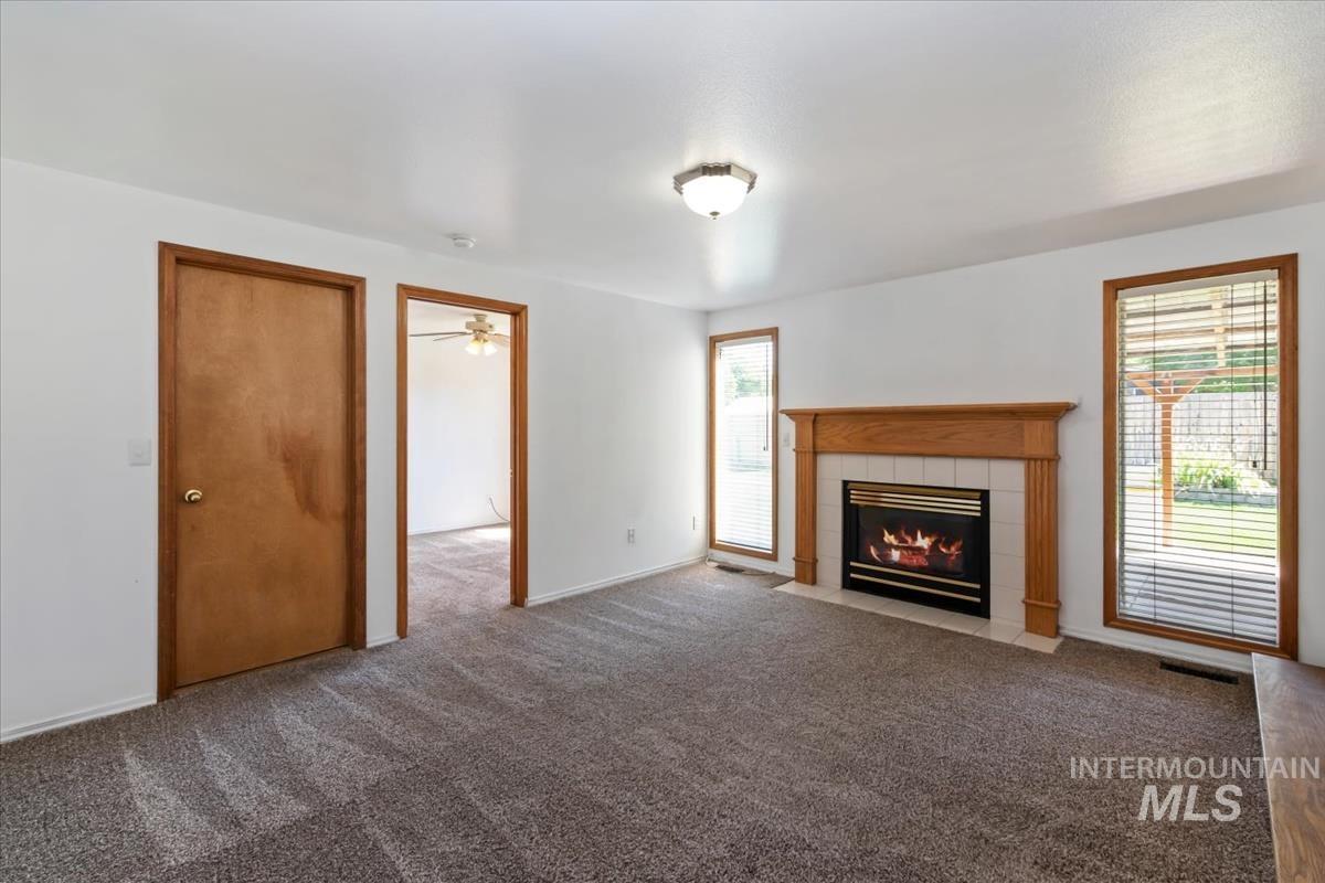3326 N Linda Vista Ave, Boise, Idaho 83704, 4 Bedrooms, 2.5 Bathrooms, Residential For Sale, Price $518,900,MLS 98993608