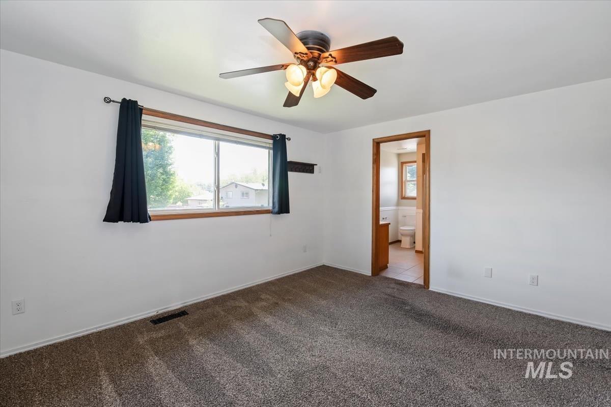 3326 N Linda Vista Ave, Boise, Idaho 83704, 4 Bedrooms, 2.5 Bathrooms, Residential For Sale, Price $518,900,MLS 98993608