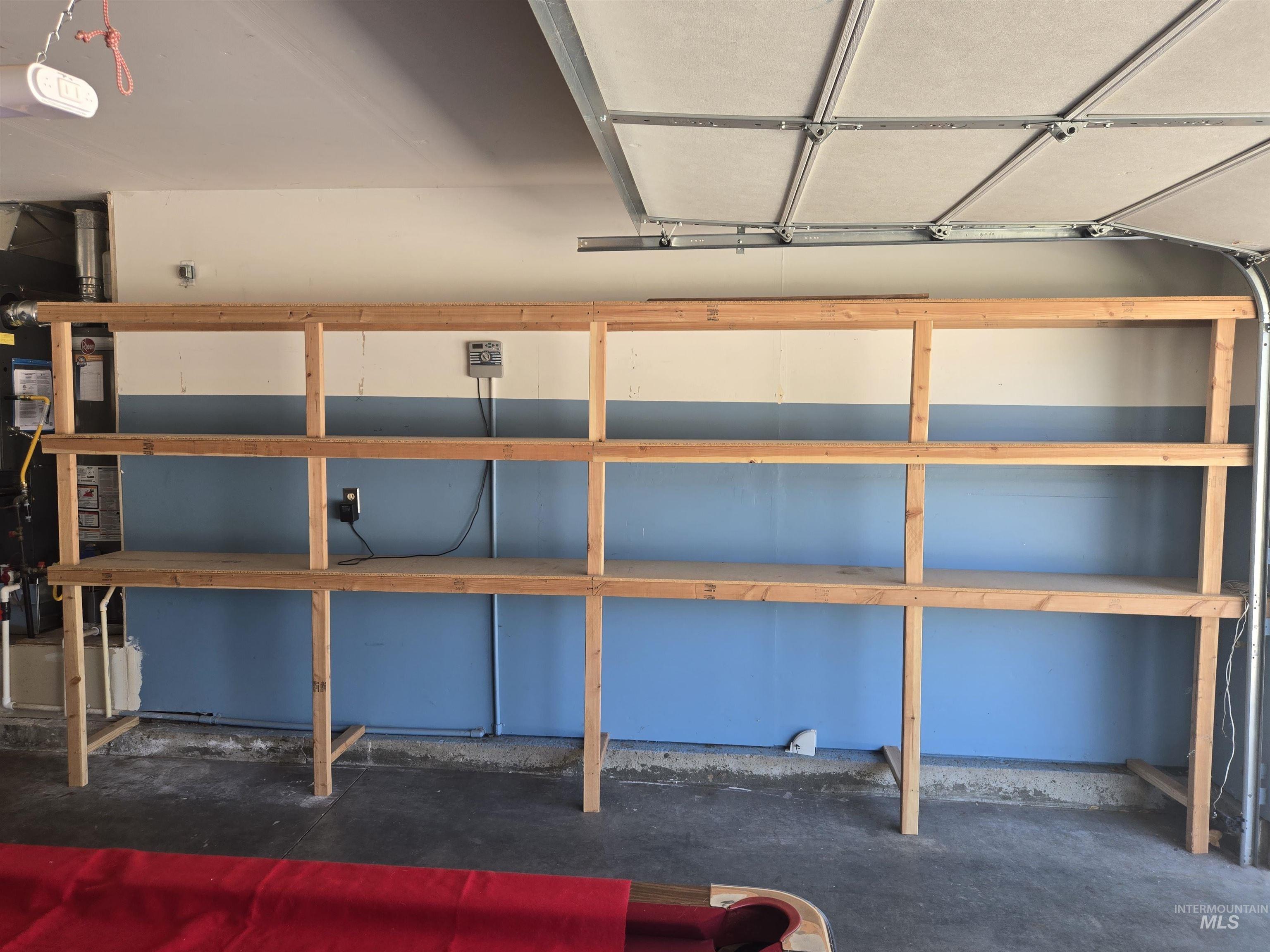 3326 N Linda Vista Ave, Boise, Idaho 83704, 4 Bedrooms, 2.5 Bathrooms, Residential For Sale, Price $518,900,MLS 98993608