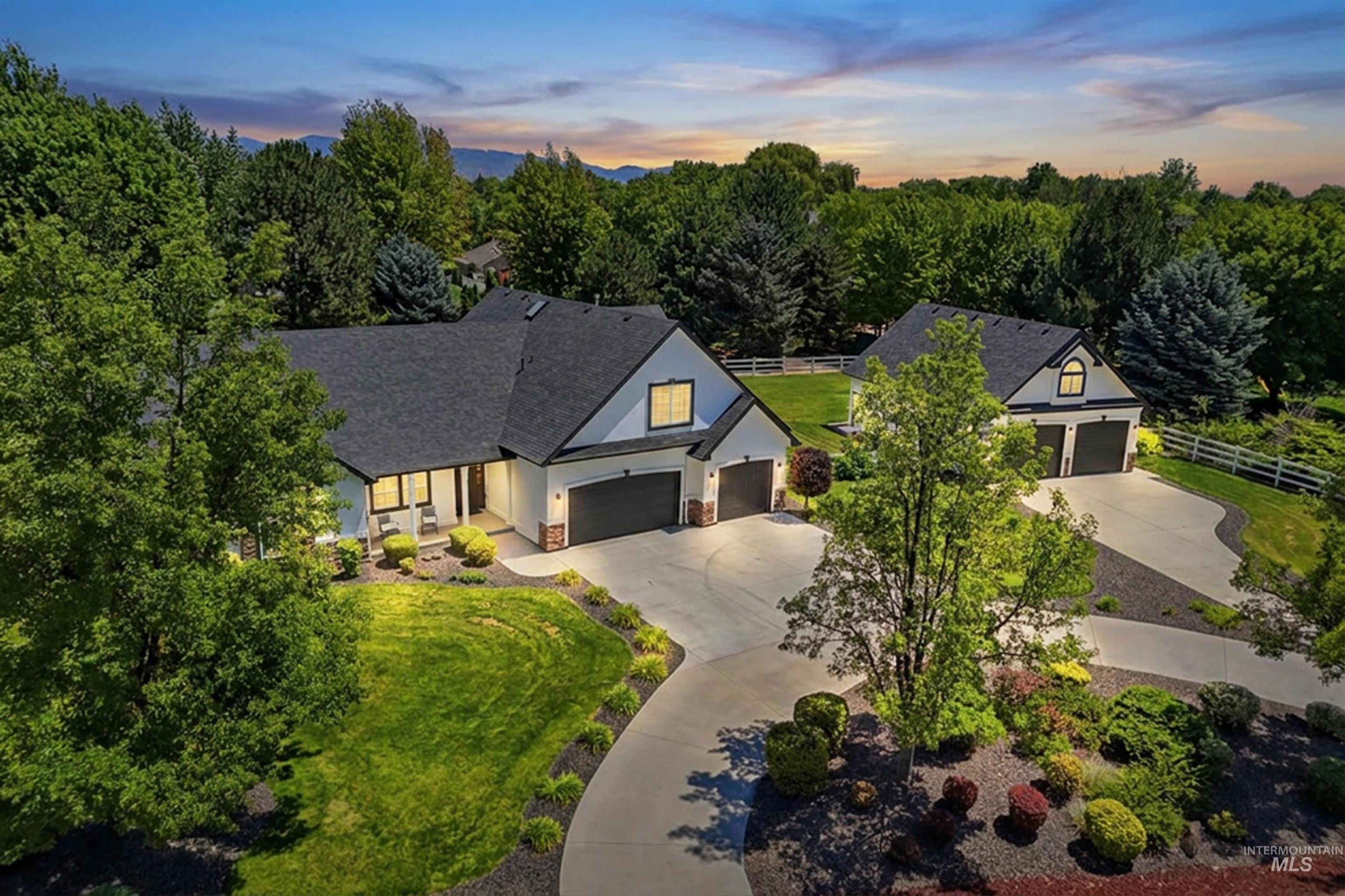570 N Cove Colony Way, Eagle, Idaho 83616-4676, 4 Bedrooms, 3.5 Bathrooms, Residential For Sale, Price $1,750,000,MLS 98993610