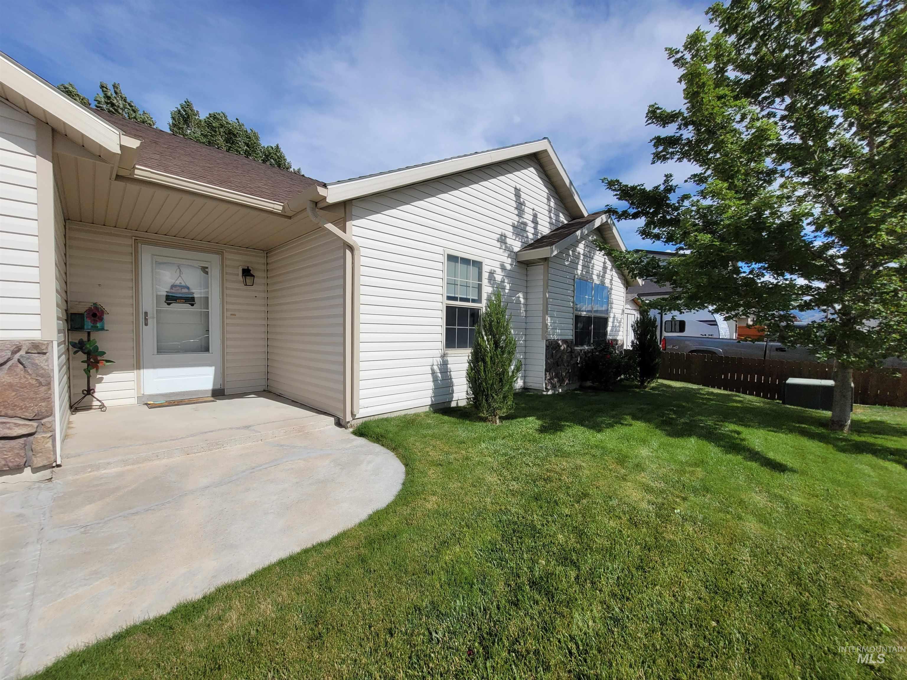 5144 Jake Avenue, Chubbuck, Idaho 83202, 3 Bedrooms, 2 Bathrooms, Residential For Sale, Price $375,000,MLS 98993611