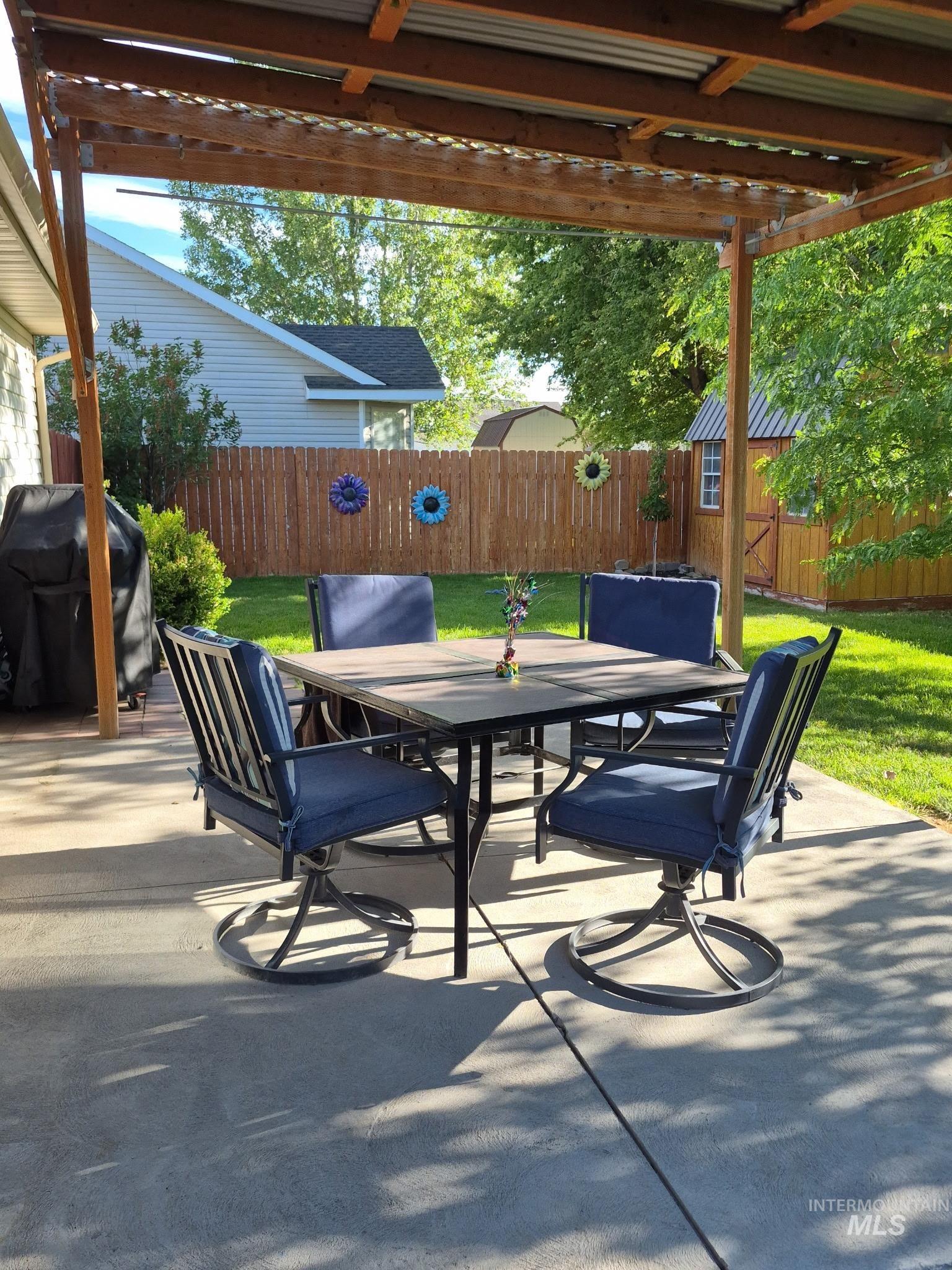 5144 Jake Avenue, Chubbuck, Idaho 83202, 3 Bedrooms, 2 Bathrooms, Residential For Sale, Price $375,000,MLS 98993611