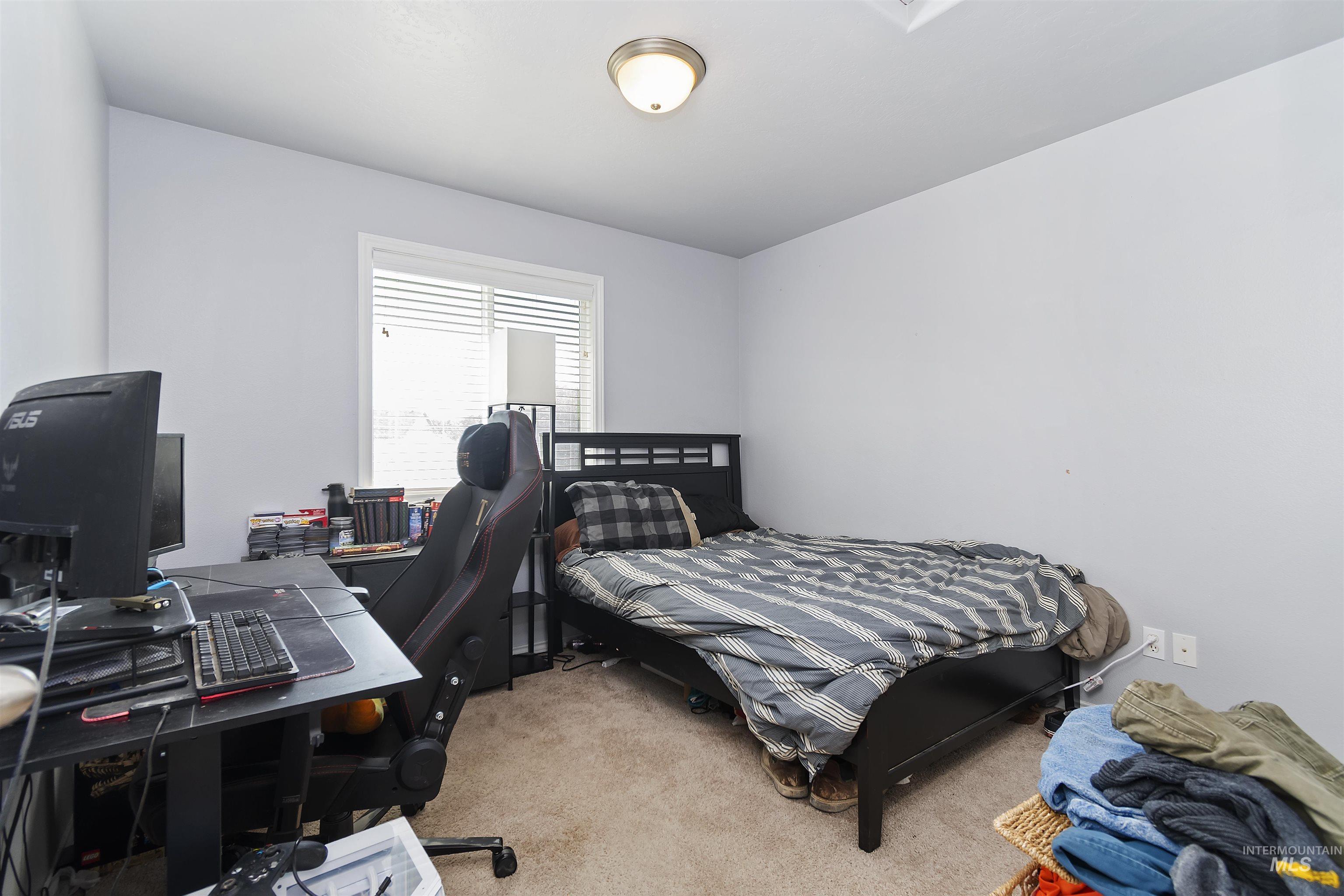 11743 W Huckleberry Dr, Nampa, Idaho 83651, 3 Bedrooms, 2 Bathrooms, Residential For Sale, Price $365,000,MLS 98993617