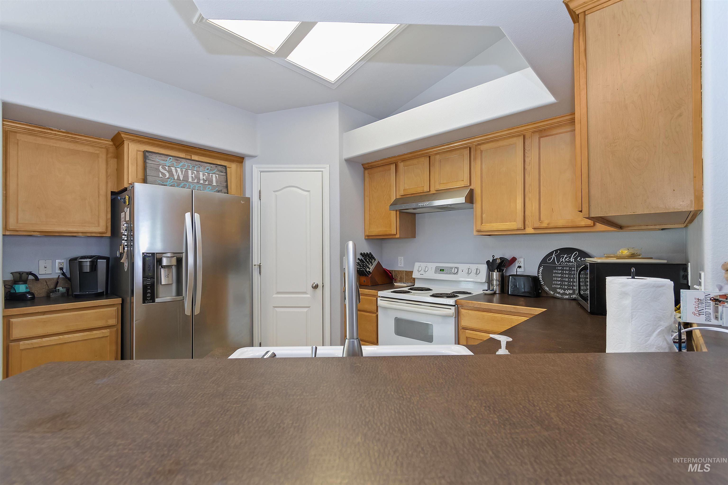 11743 W Huckleberry Dr, Nampa, Idaho 83651, 3 Bedrooms, 2 Bathrooms, Residential For Sale, Price $365,000,MLS 98993617