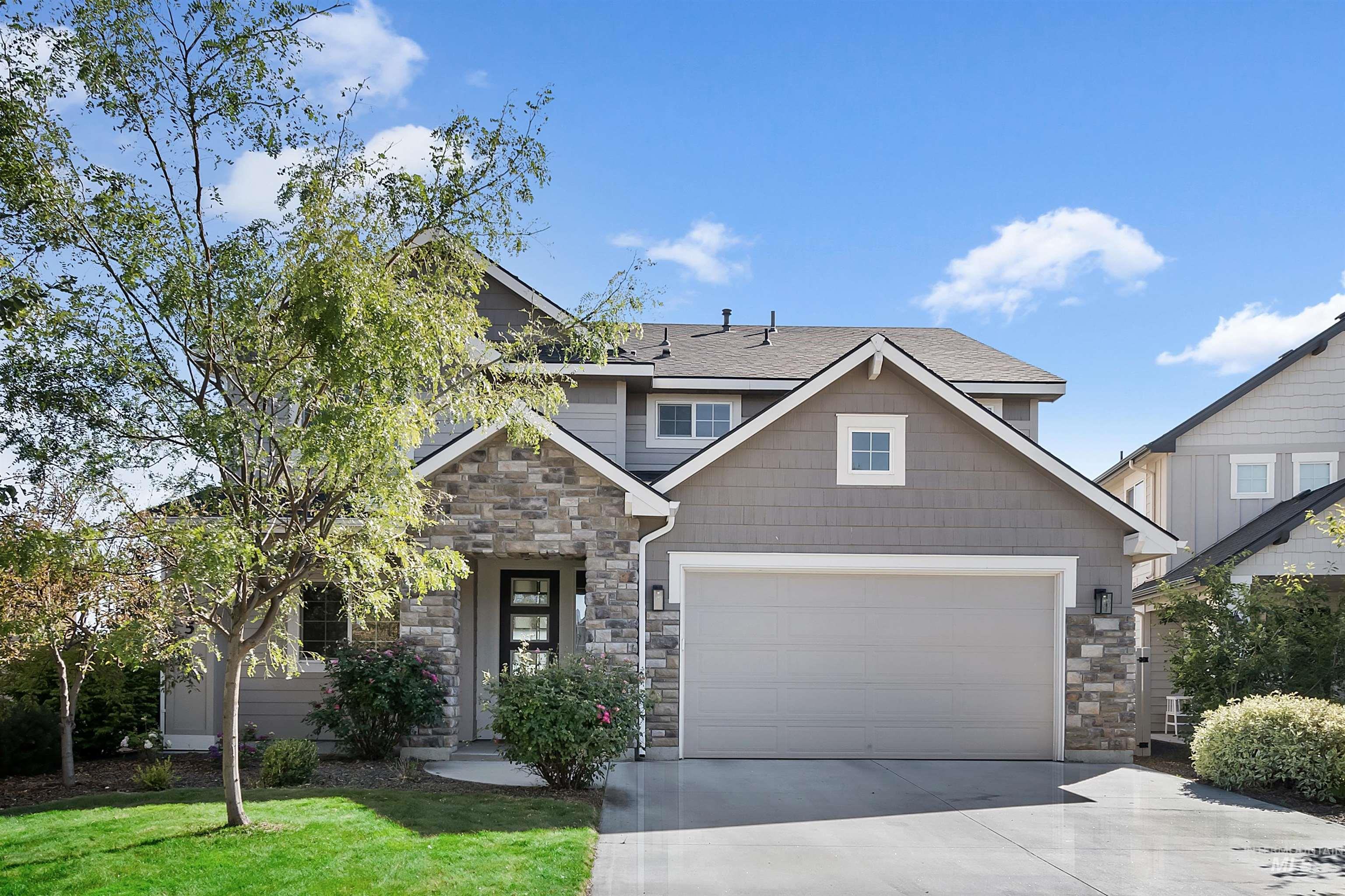 3535 W Lesina Street, Meridian, Idaho 83646, 4 Bedrooms, 2.5 Bathrooms, Residential For Sale, Price $724,500,MLS 98993618
