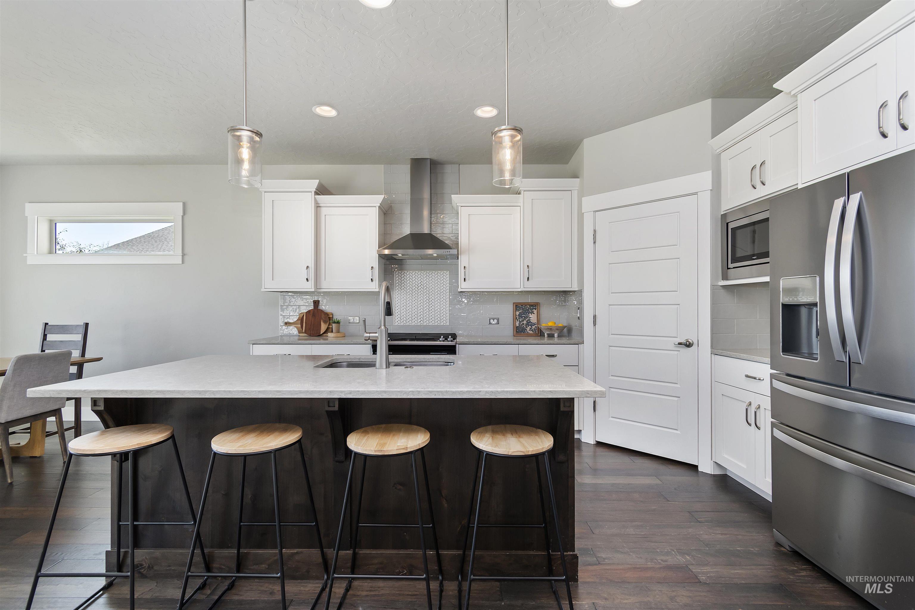 3535 W Lesina Street, Meridian, Idaho 83646, 4 Bedrooms, 2.5 Bathrooms, Residential For Sale, Price $724,500,MLS 98993618