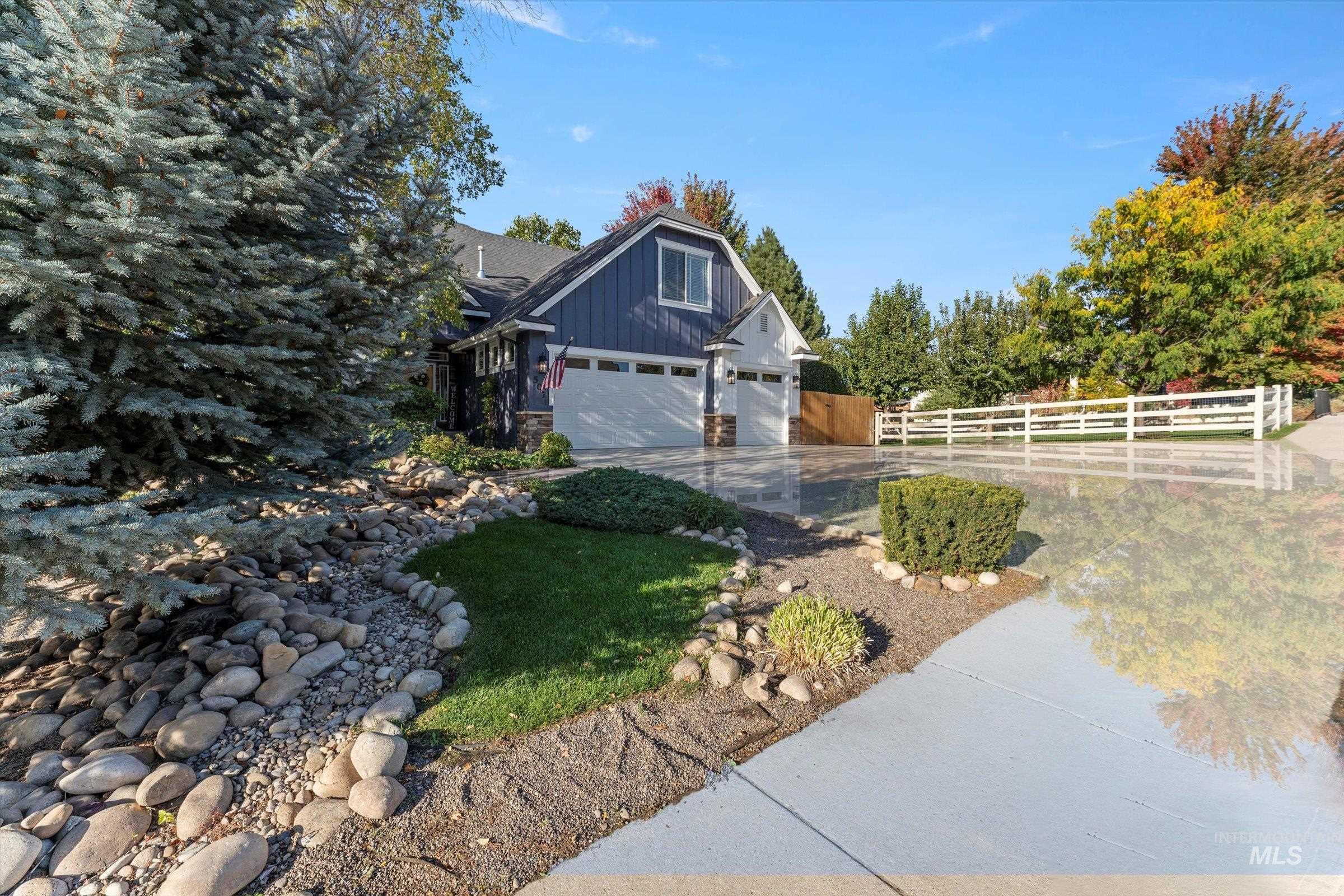 507 Triumph Dr, Middleton, Idaho 83644, 4 Bedrooms, 3.5 Bathrooms, Residential For Sale, Price $699,999,MLS 98993619