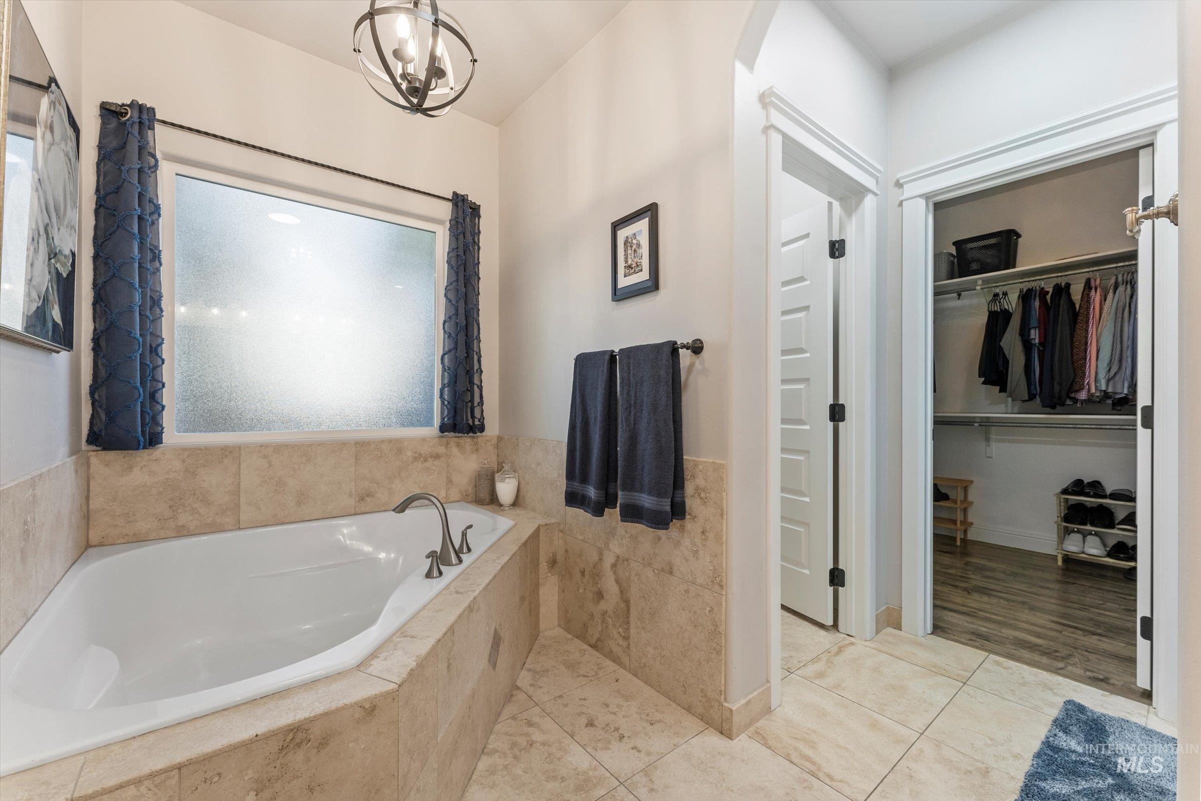 507 Triumph Dr, Middleton, Idaho 83644, 4 Bedrooms, 3.5 Bathrooms, Residential For Sale, Price $699,999,MLS 98993619