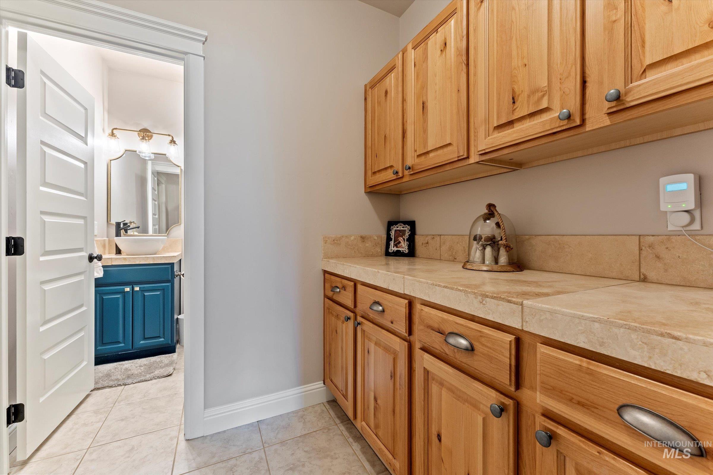 507 Triumph Dr, Middleton, Idaho 83644, 4 Bedrooms, 3.5 Bathrooms, Residential For Sale, Price $699,999,MLS 98993619