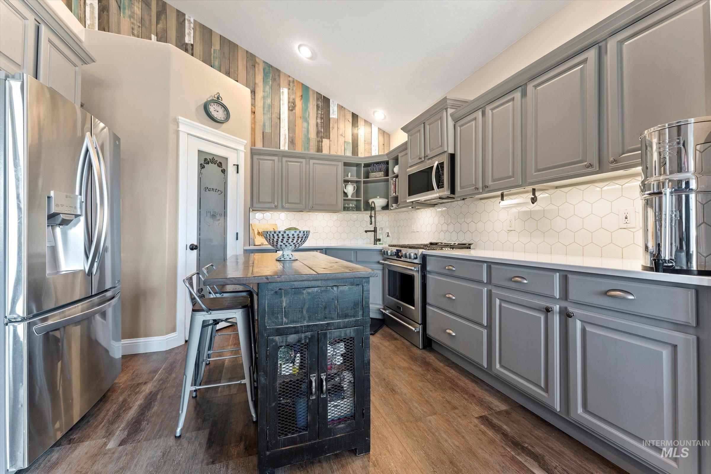 507 Triumph Dr, Middleton, Idaho 83644, 4 Bedrooms, 3.5 Bathrooms, Residential For Sale, Price $699,999,MLS 98993619