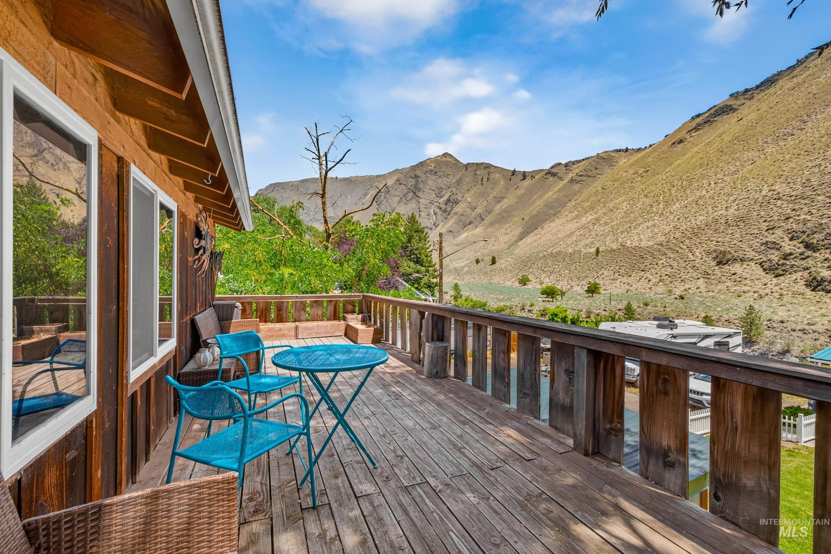 302 Berger Street, Riggins, Idaho 83549, 3 Bedrooms, 3 Bathrooms, Residential Income For Sale, Price $949,900, 98993625