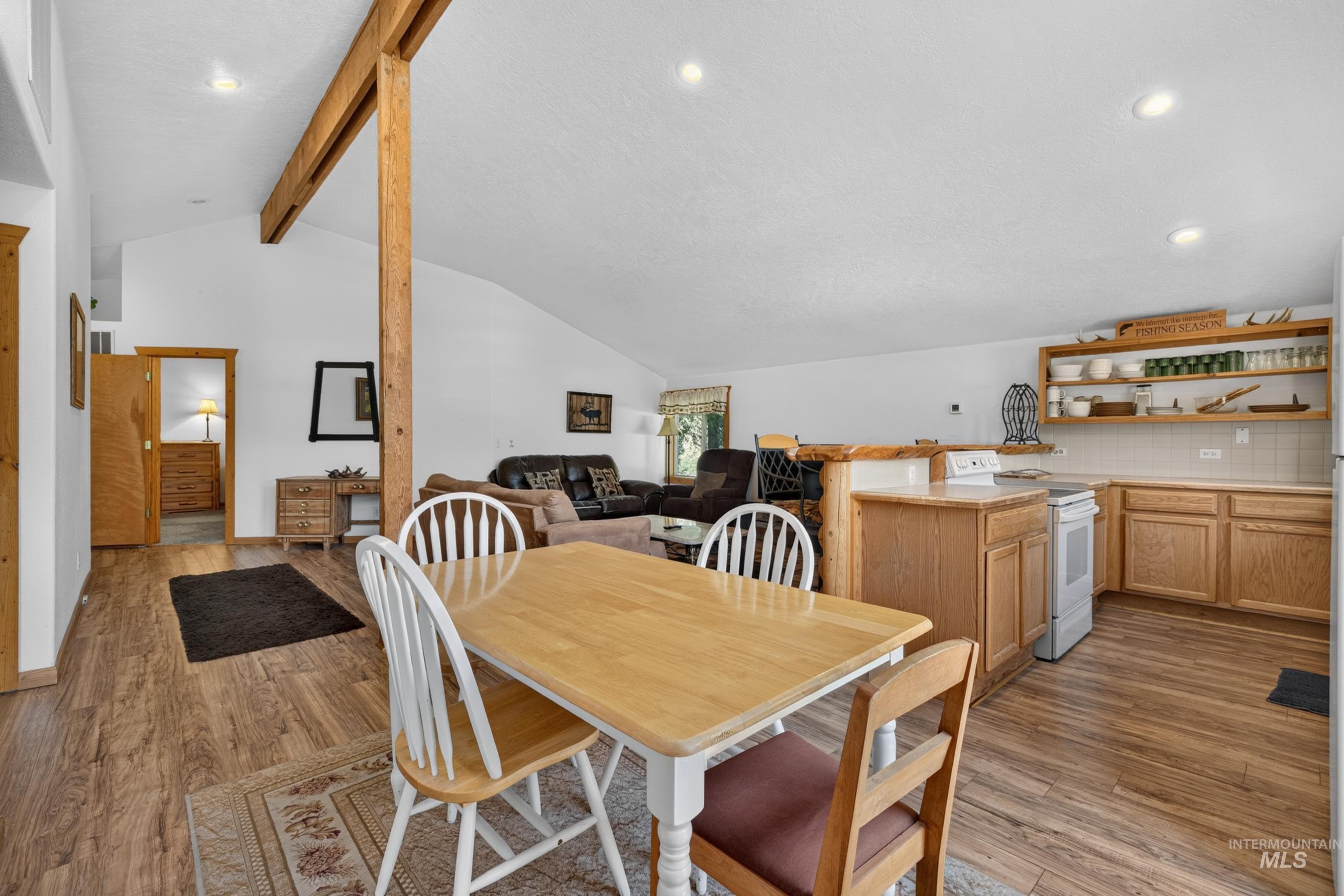 302 Berger Street, Riggins, Idaho 83549, 3 Bedrooms, 3 Bathrooms, Residential Income For Sale, Price $949,900, 98993625
