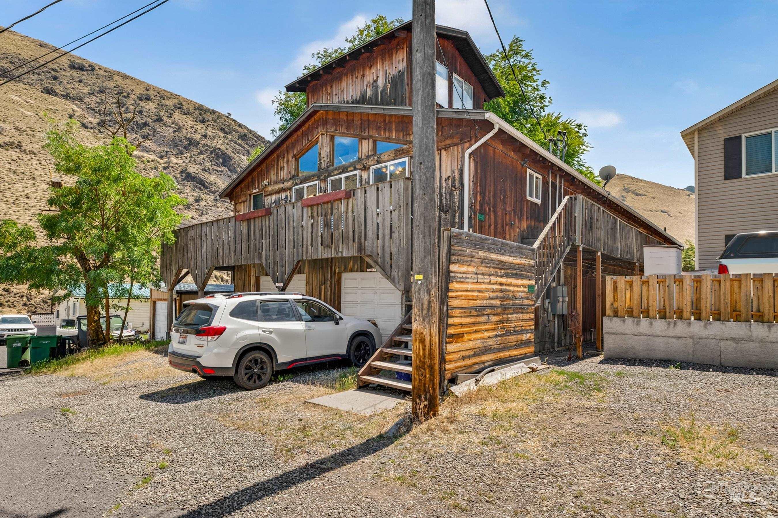302 Berger Street, Riggins, Idaho 83549, 3 Bedrooms, 3 Bathrooms, Residential Income For Sale, Price $949,900, 98993625