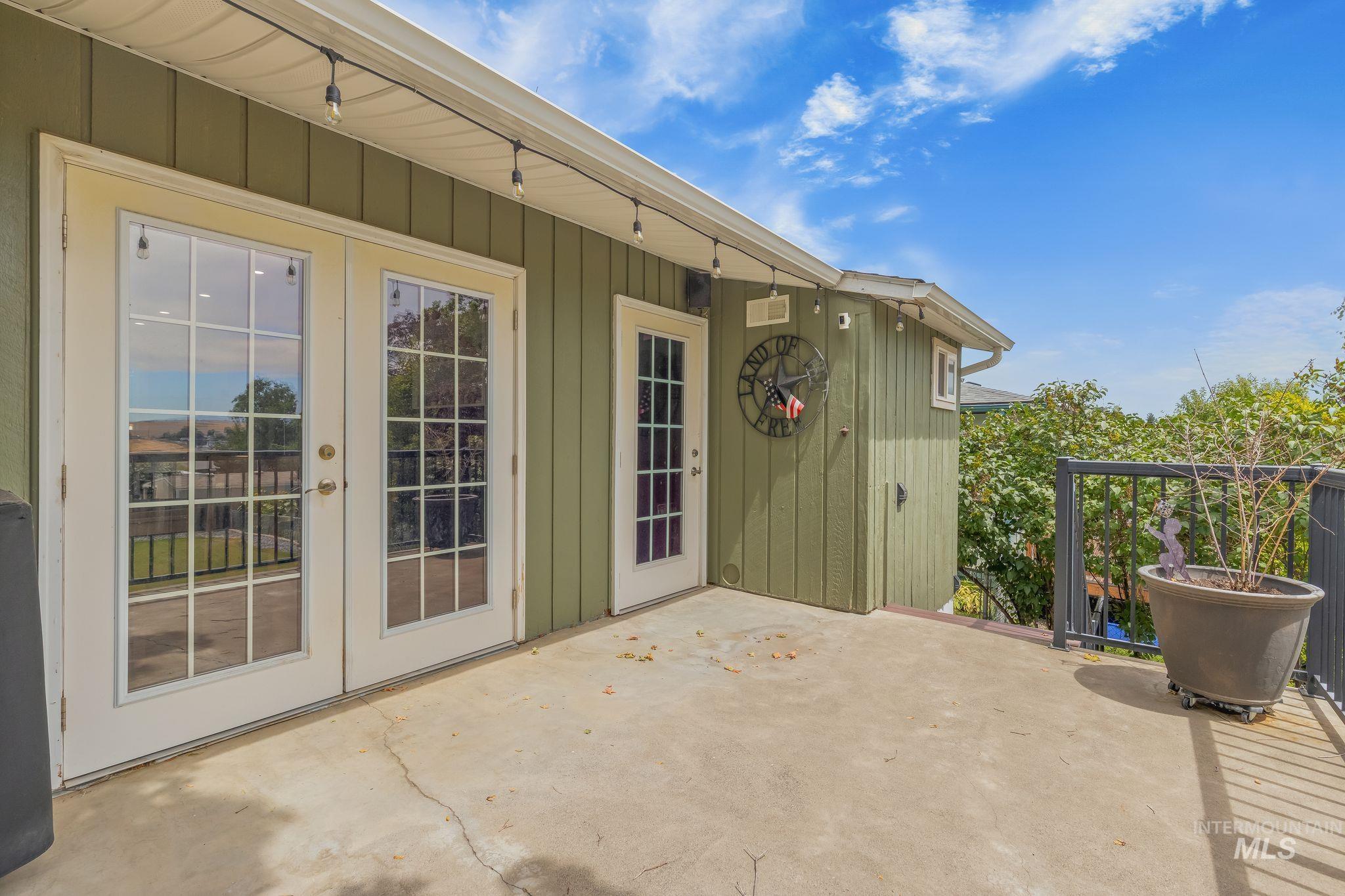 916 Cedar Dr, Lewiston, Idaho 83501, 3 Bedrooms, 2 Bathrooms, Residential For Sale, Price $469,000,MLS 98993626