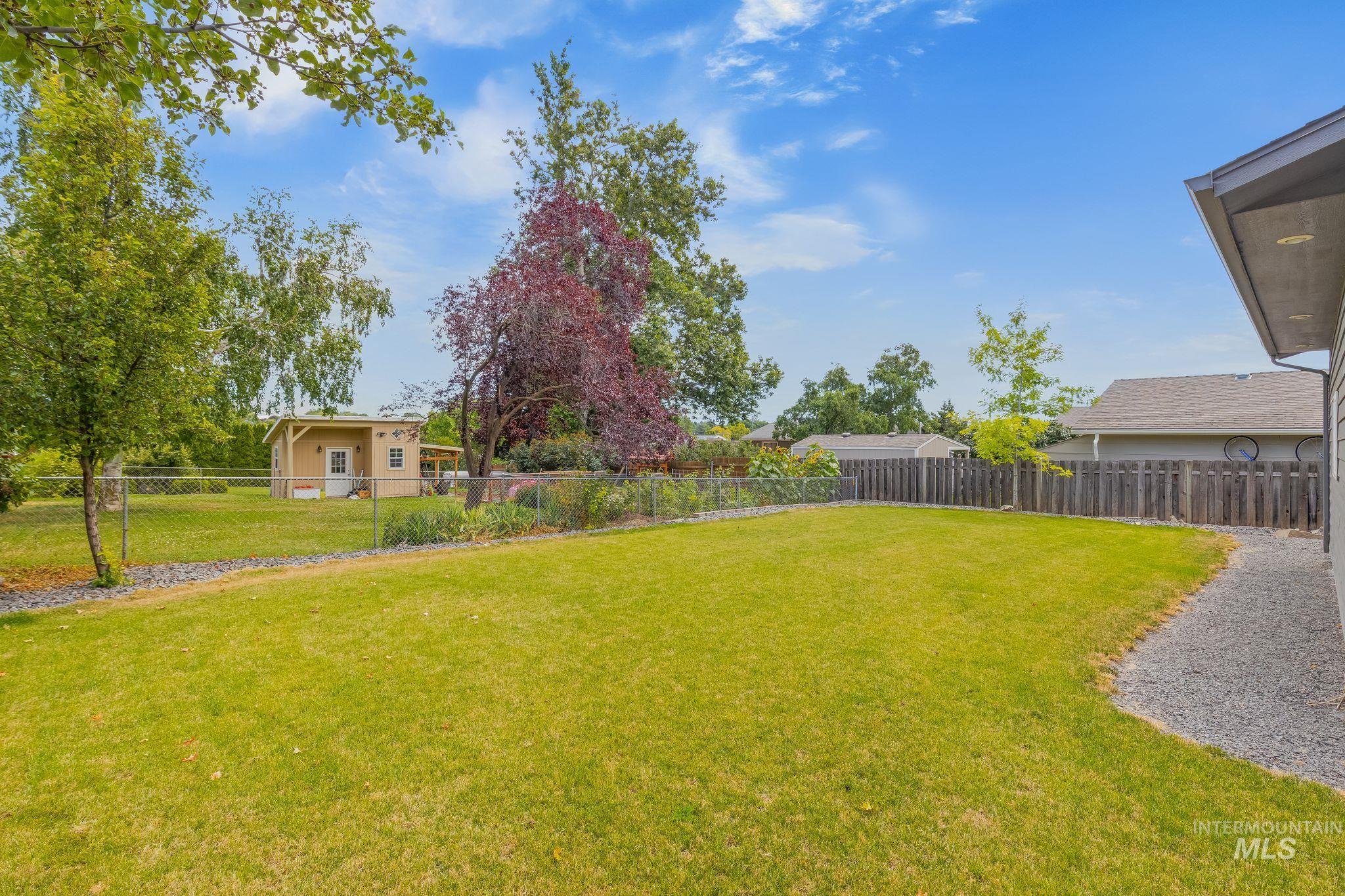 916 Cedar Dr, Lewiston, Idaho 83501, 3 Bedrooms, 2 Bathrooms, Residential For Sale, Price $469,000,MLS 98993626