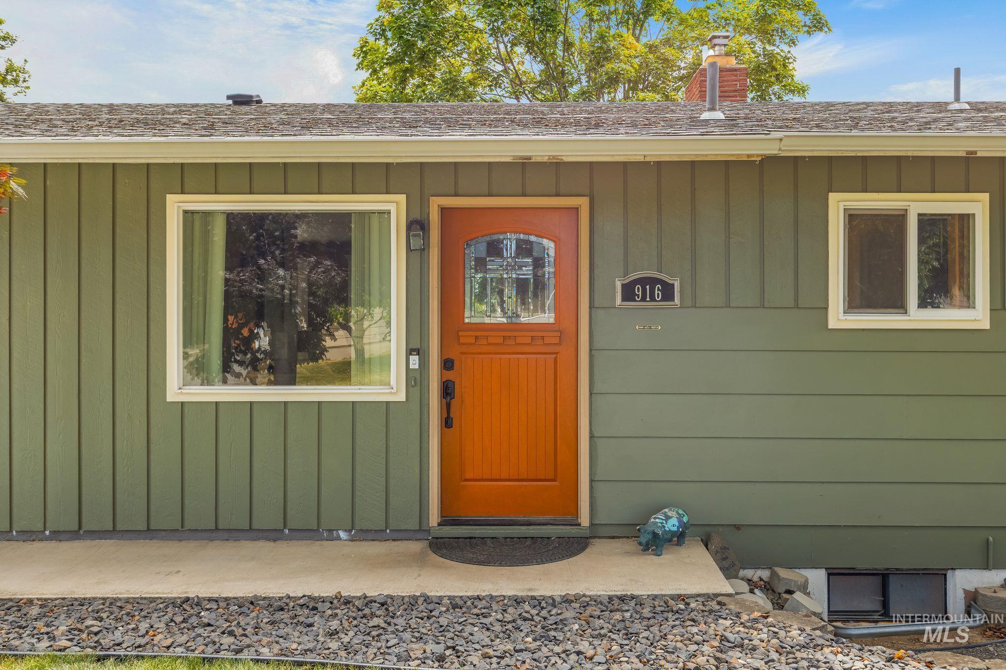 916 Cedar Dr, Lewiston, Idaho 83501, 3 Bedrooms, 2 Bathrooms, Residential For Sale, Price $469,000,MLS 98993626