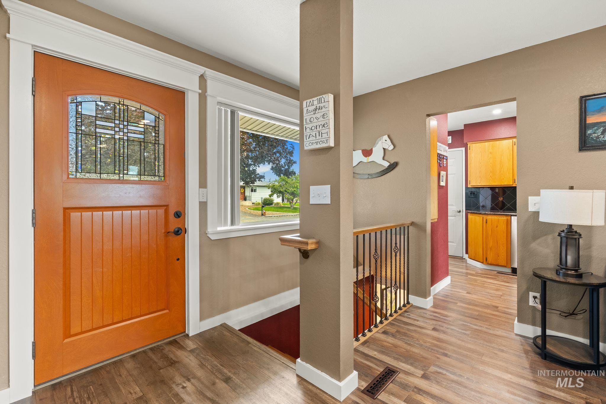 916 Cedar Dr, Lewiston, Idaho 83501, 3 Bedrooms, 2 Bathrooms, Residential For Sale, Price $469,000,MLS 98993626