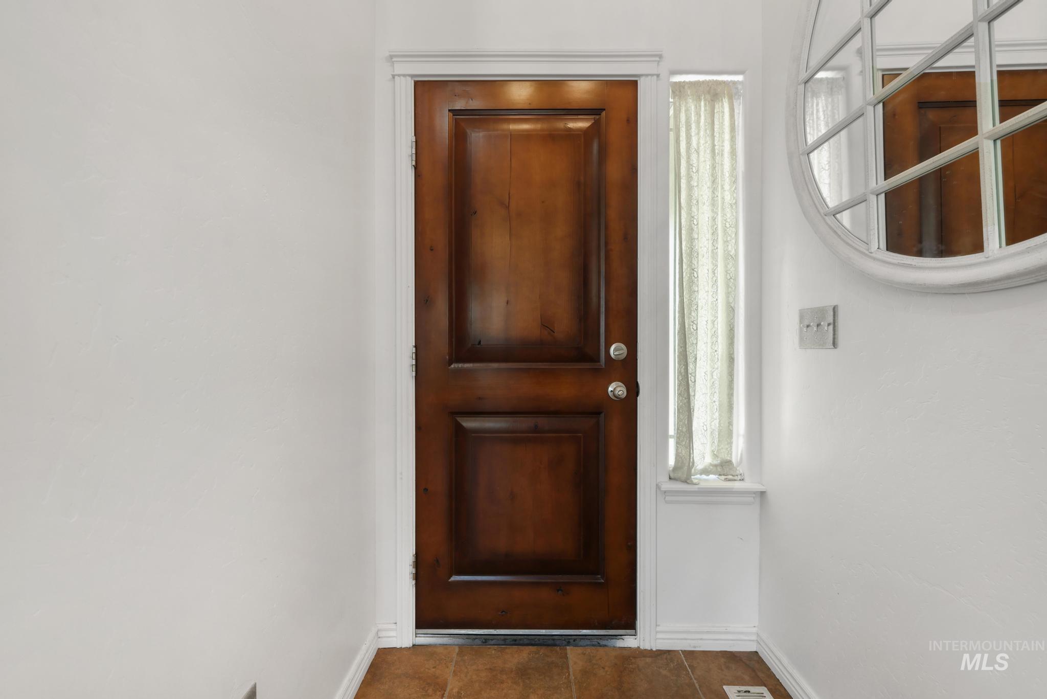 1002 Terra Ave, Twin Falls, Idaho 83301-4712, 4 Bedrooms, 2 Bathrooms, Residential For Sale, Price $385,000,MLS 98993627