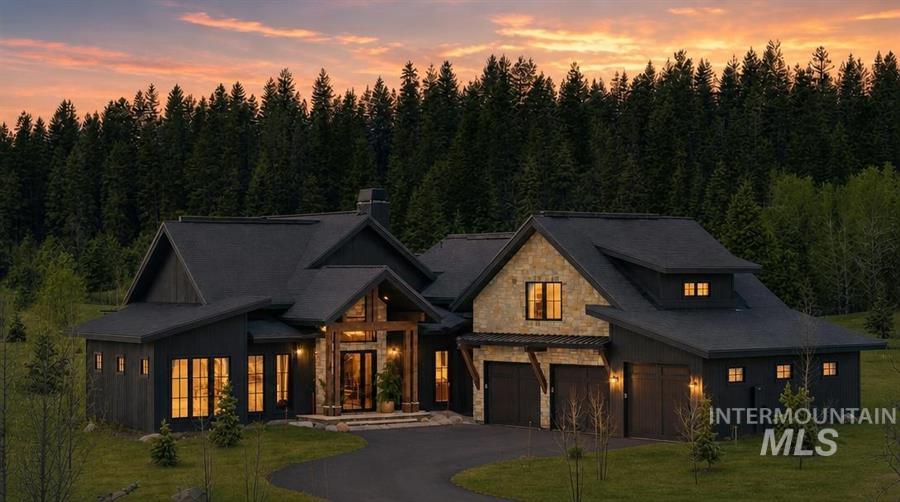 11 Larkspur Circle, McCall