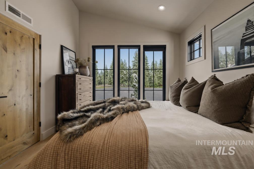 11 Larkspur, McCall, Idaho 83638, 4 Bedrooms, 3.5 Bathrooms, Residential For Sale, Price $1,850,000, 98993628
