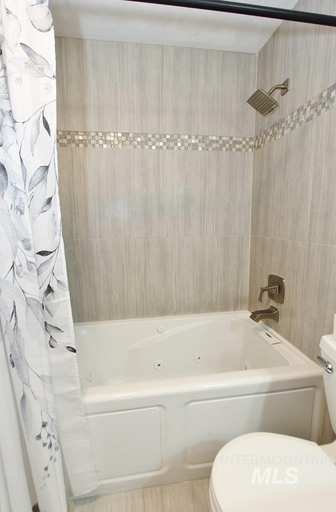 4002 W Normandie Dr., Boise, Idaho 83705, 3 Bedrooms, 1 Bathroom, Residential For Sale, Price $479,900,MLS 98993629