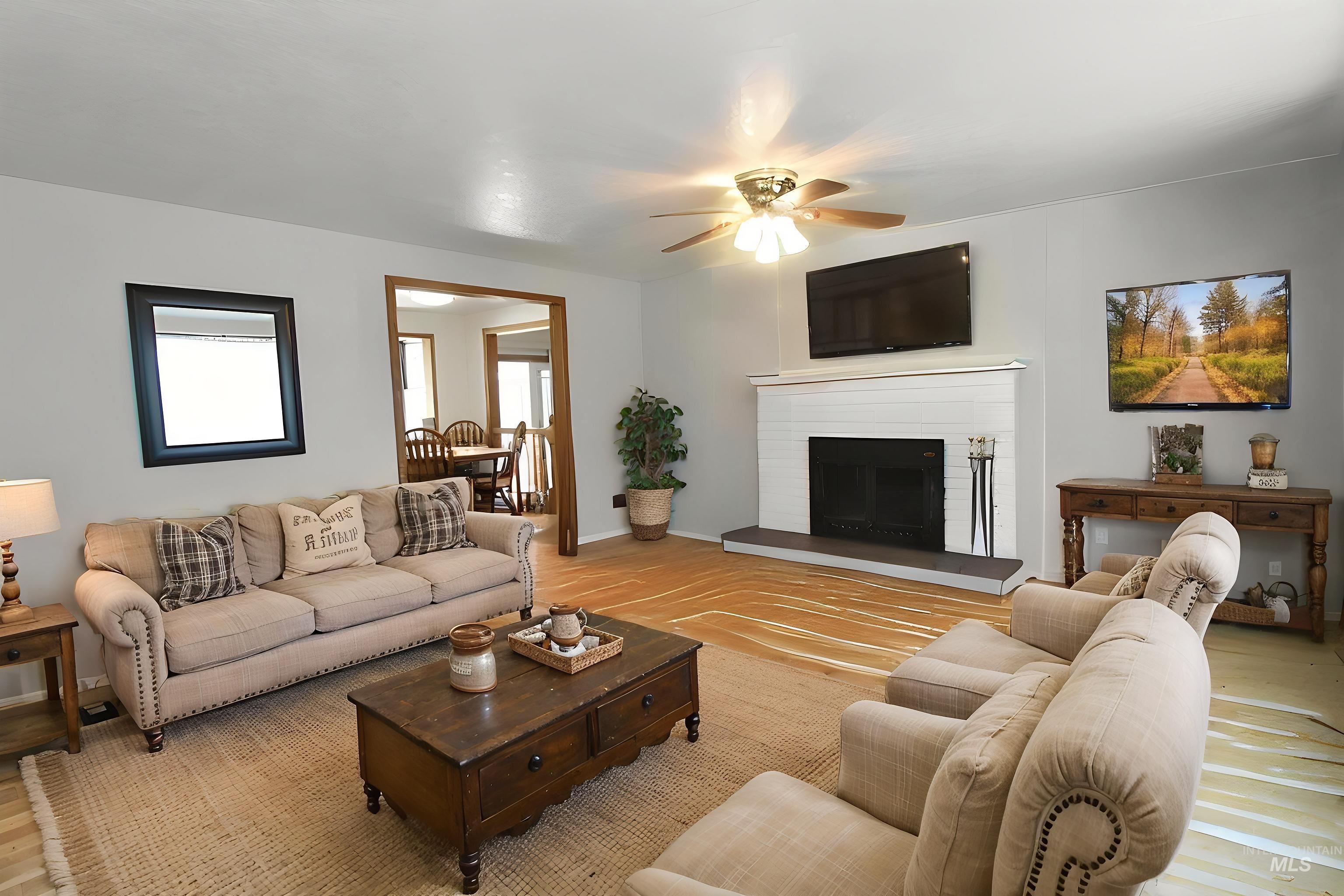 4002 W Normandie Dr., Boise, Idaho 83705, 3 Bedrooms, 1 Bathroom, Residential For Sale, Price $479,900,MLS 98993629