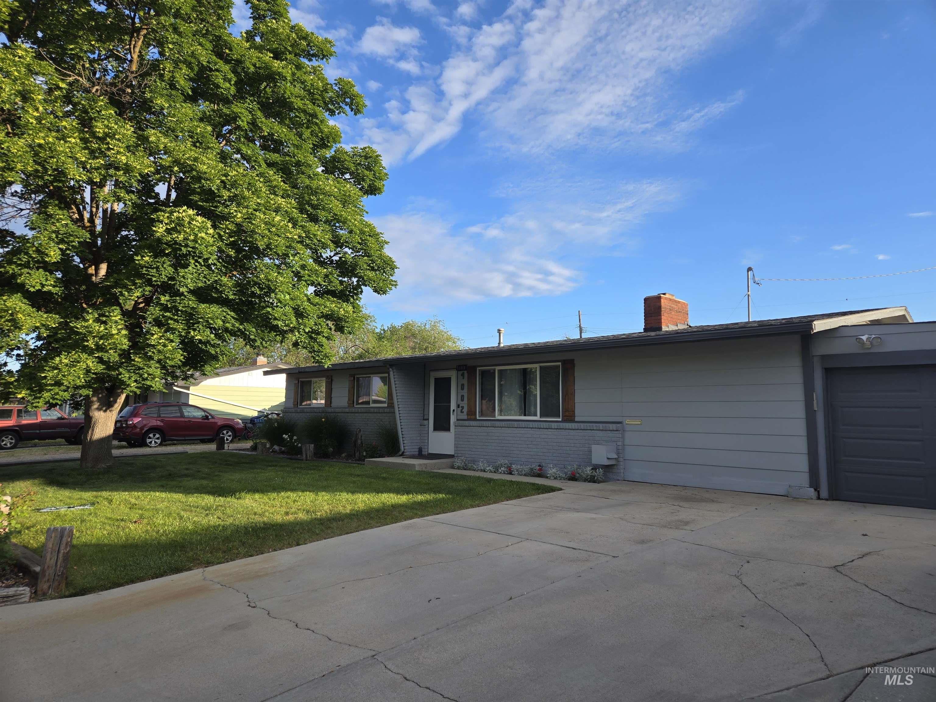 4002 W Normandie Dr., Boise, Idaho 83705, 3 Bedrooms, 1 Bathroom, Residential For Sale, Price $479,900,MLS 98993629