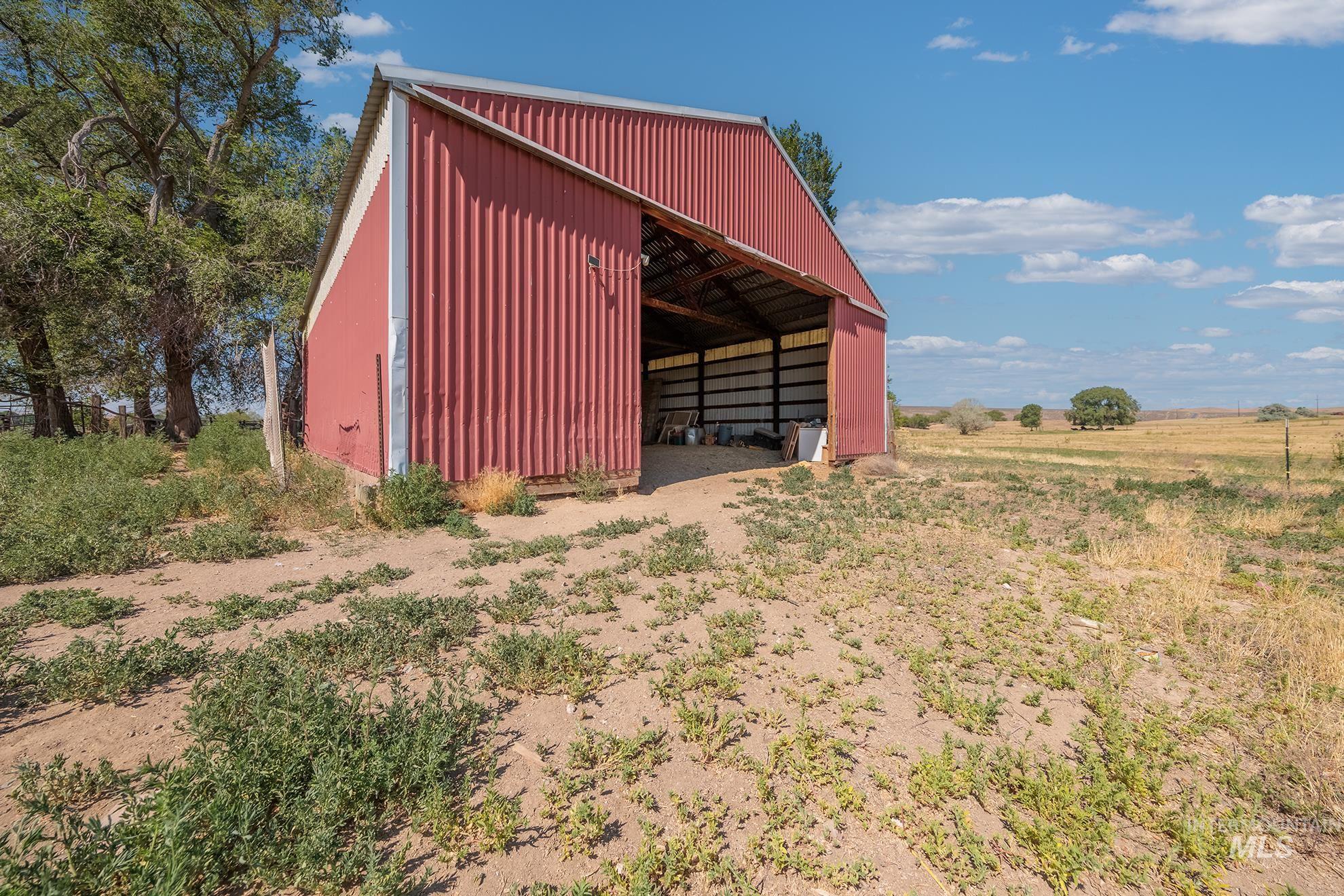 2894 Little Valley Rd, Harper, Idaho 97906, 2 Bedrooms, 1 Bathroom, Farm & Ranch For Sale, Price $675,000,MLS 98993637