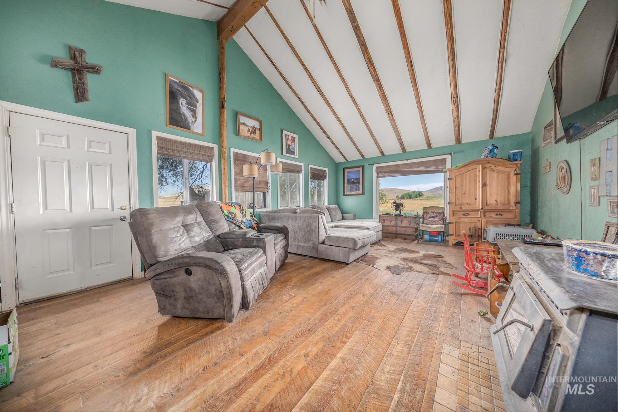 2894 Little Valley Rd, Harper, Idaho 97906, 2 Bedrooms, 1 Bathroom, Farm & Ranch For Sale, Price $675,000,MLS 98993637