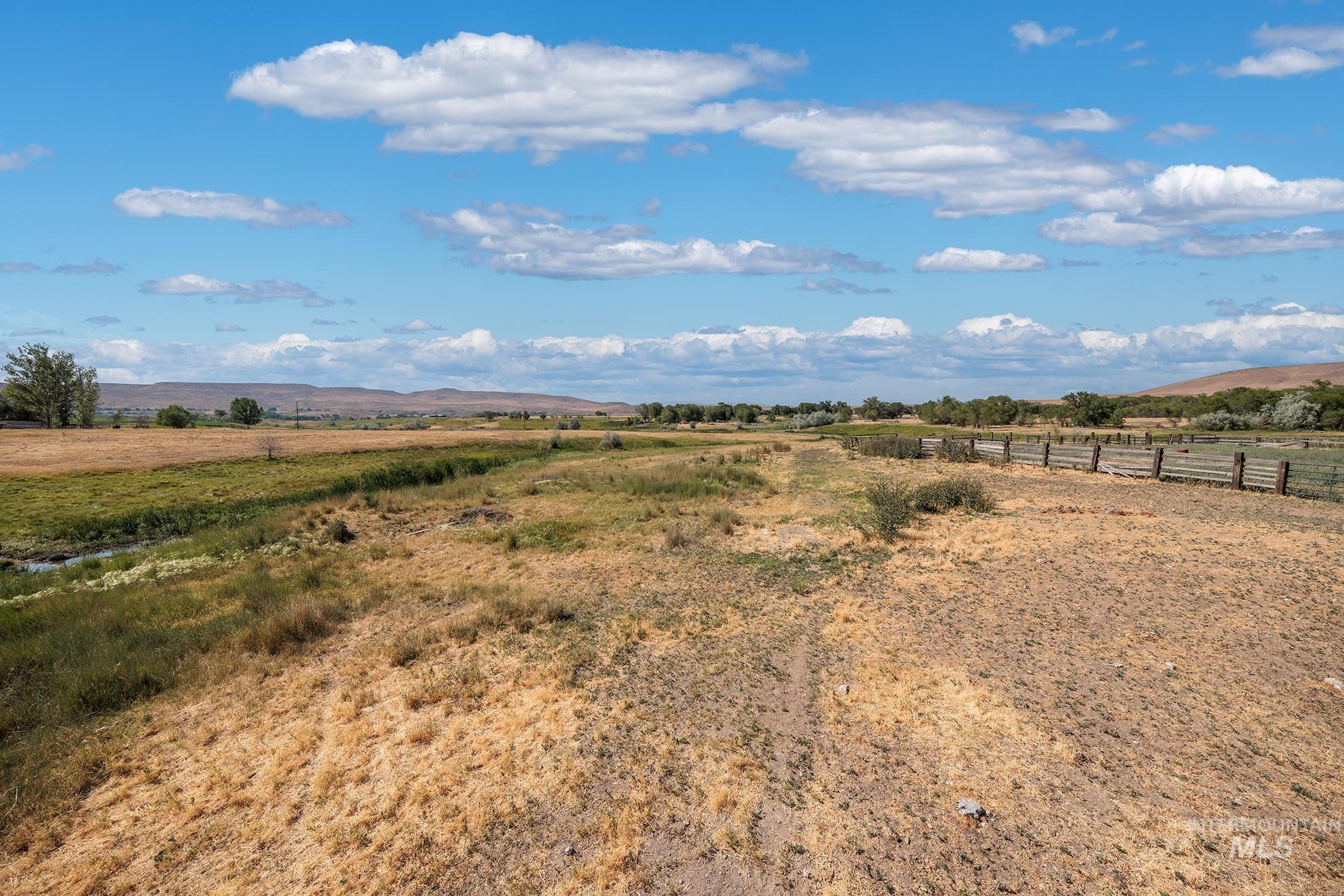 2894 Little Valley Rd, Harper, Idaho 97906, 2 Bedrooms, 1 Bathroom, Farm & Ranch For Sale, Price $675,000,MLS 98993637