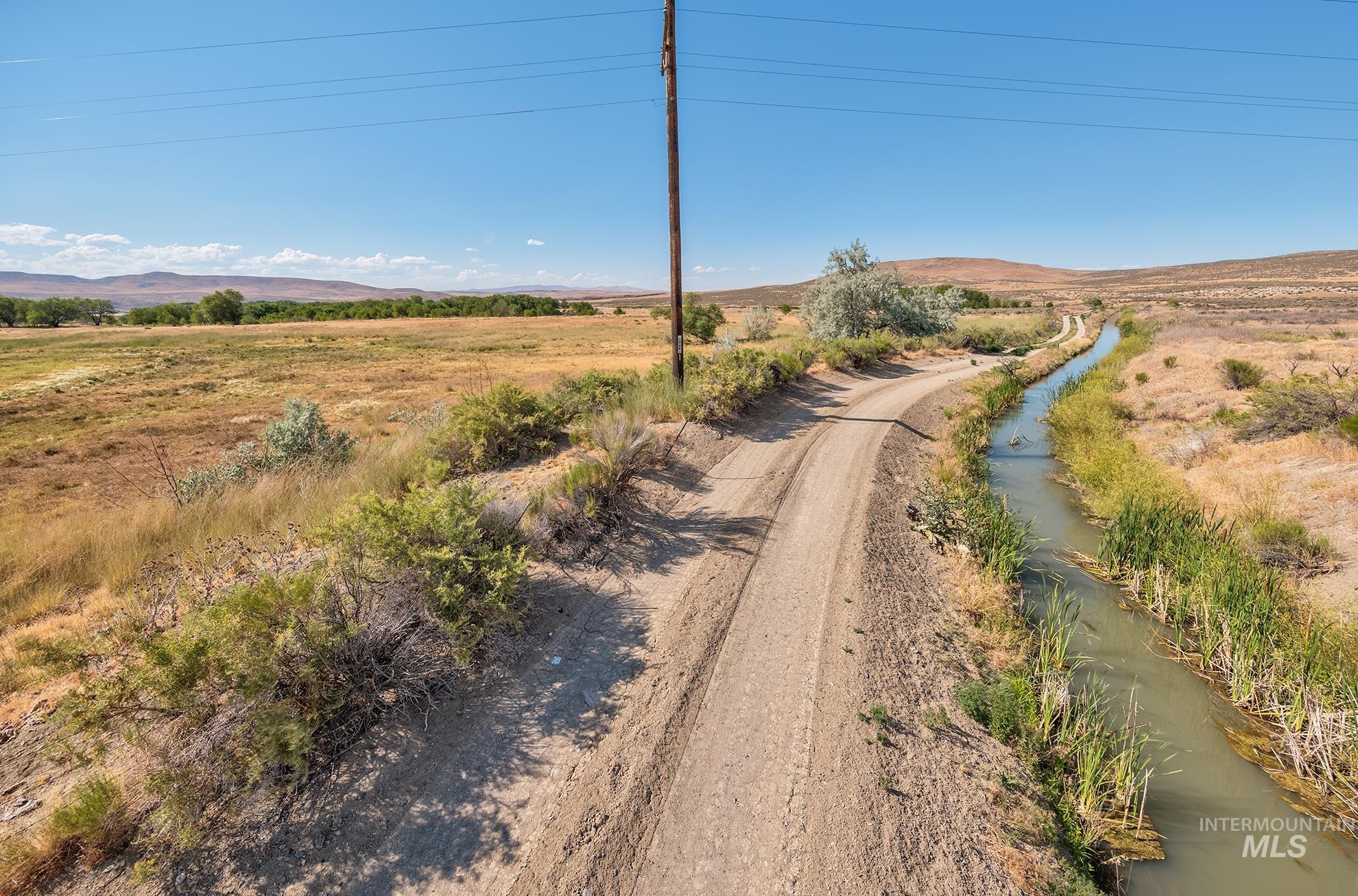 2894 Little Valley Rd, Harper, Idaho 97906, 2 Bedrooms, 1 Bathroom, Farm & Ranch For Sale, Price $675,000,MLS 98993637